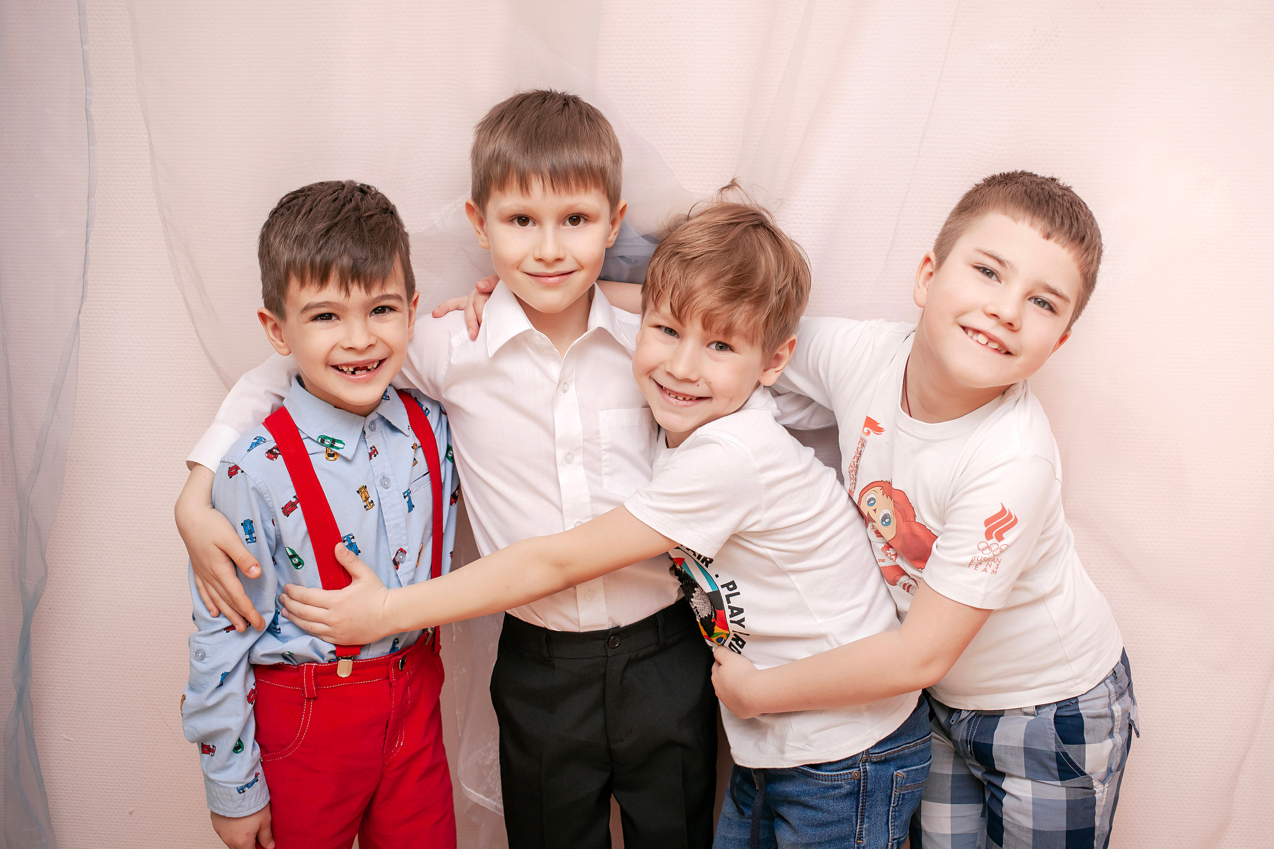 Выпускные фото-альбомы. Фотограф Алина Гашникова