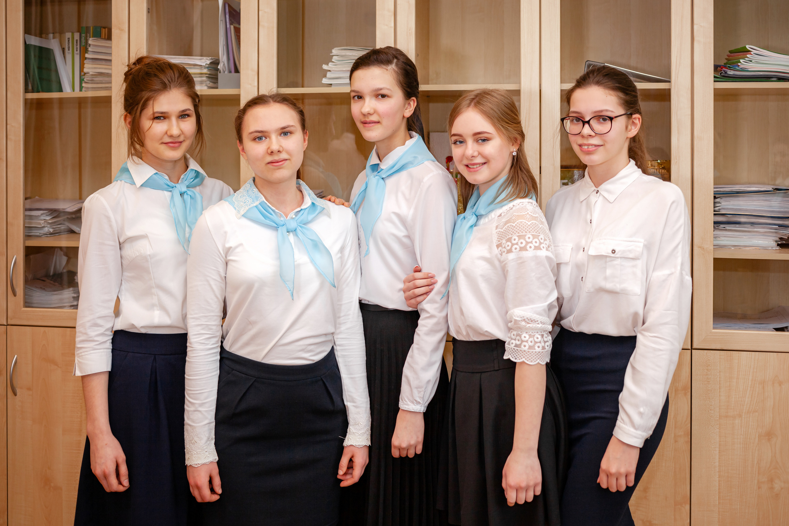 Выпускные фото-альбомы. Фотограф Алина Гашникова