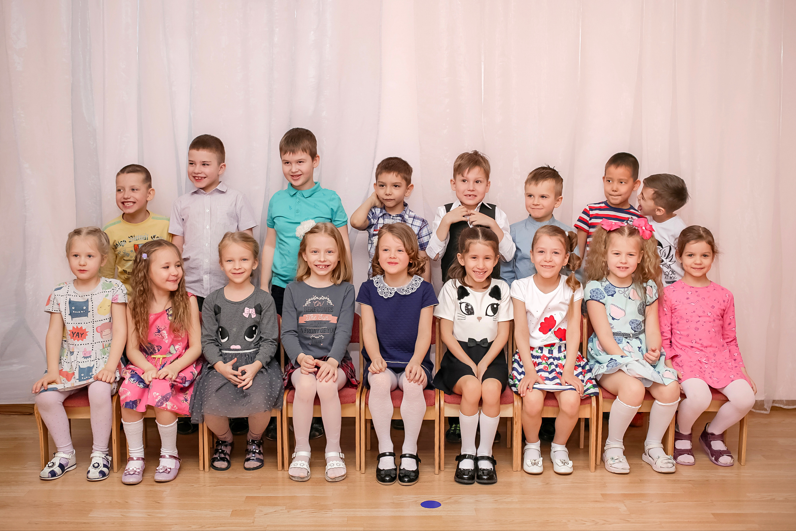 Выпускные фото-альбомы. Фотограф Алина Гашникова