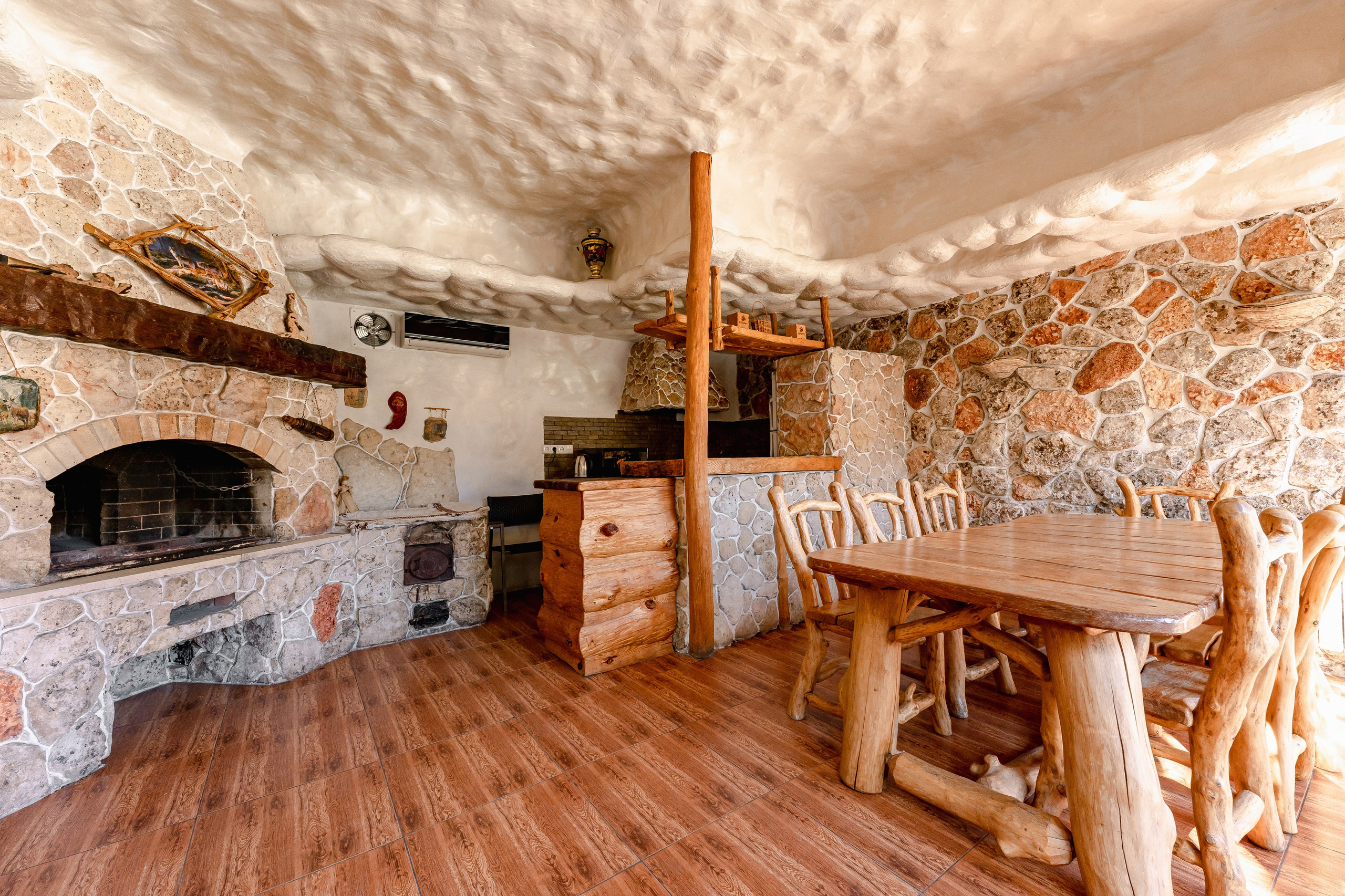 Интерьерная и экстерьерная фотосессия ресторанов. Отельный интерьерный фотограф Сочи