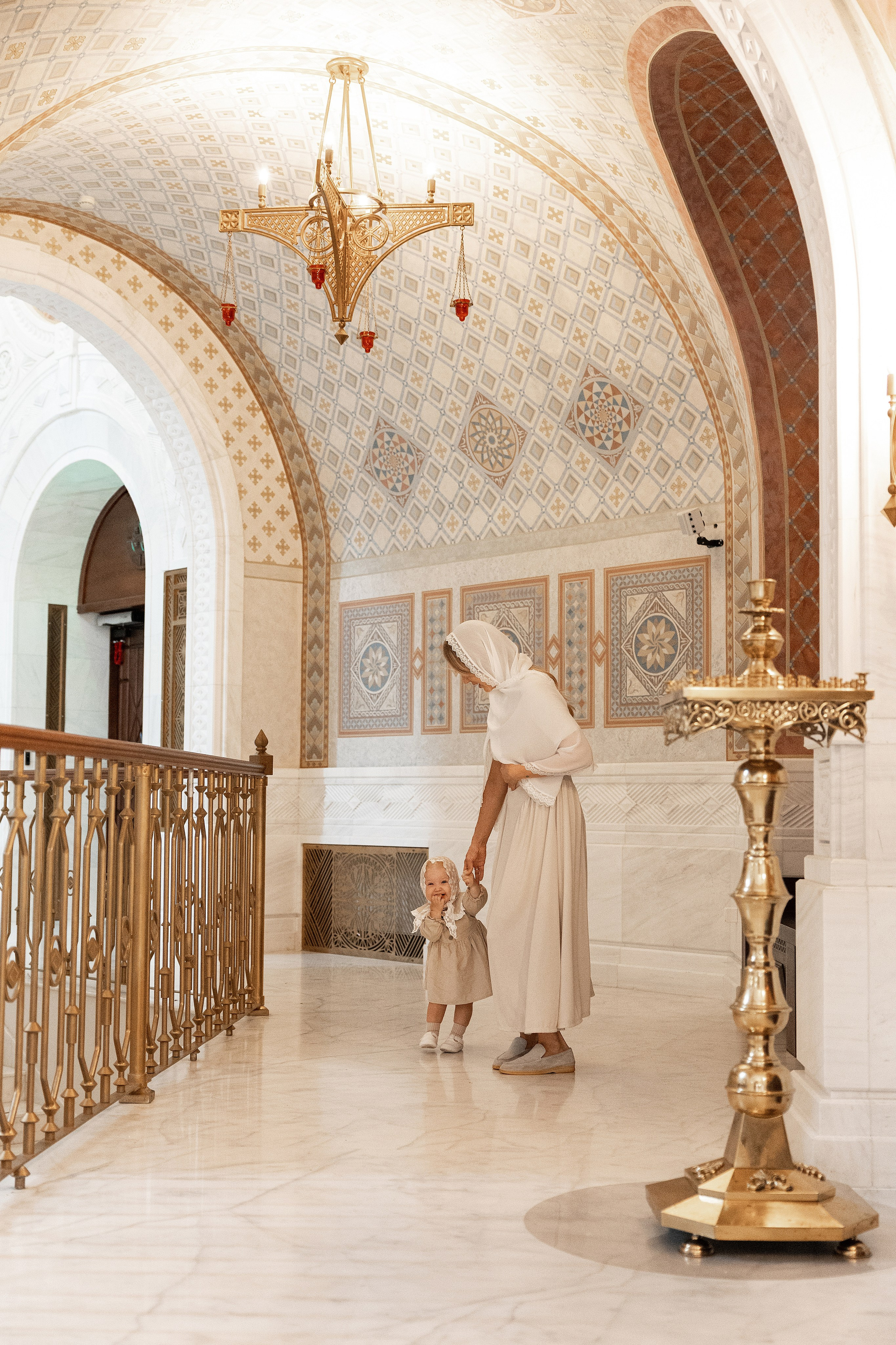 Крещение Аделины. Фотограф Крещение, Выписка москва