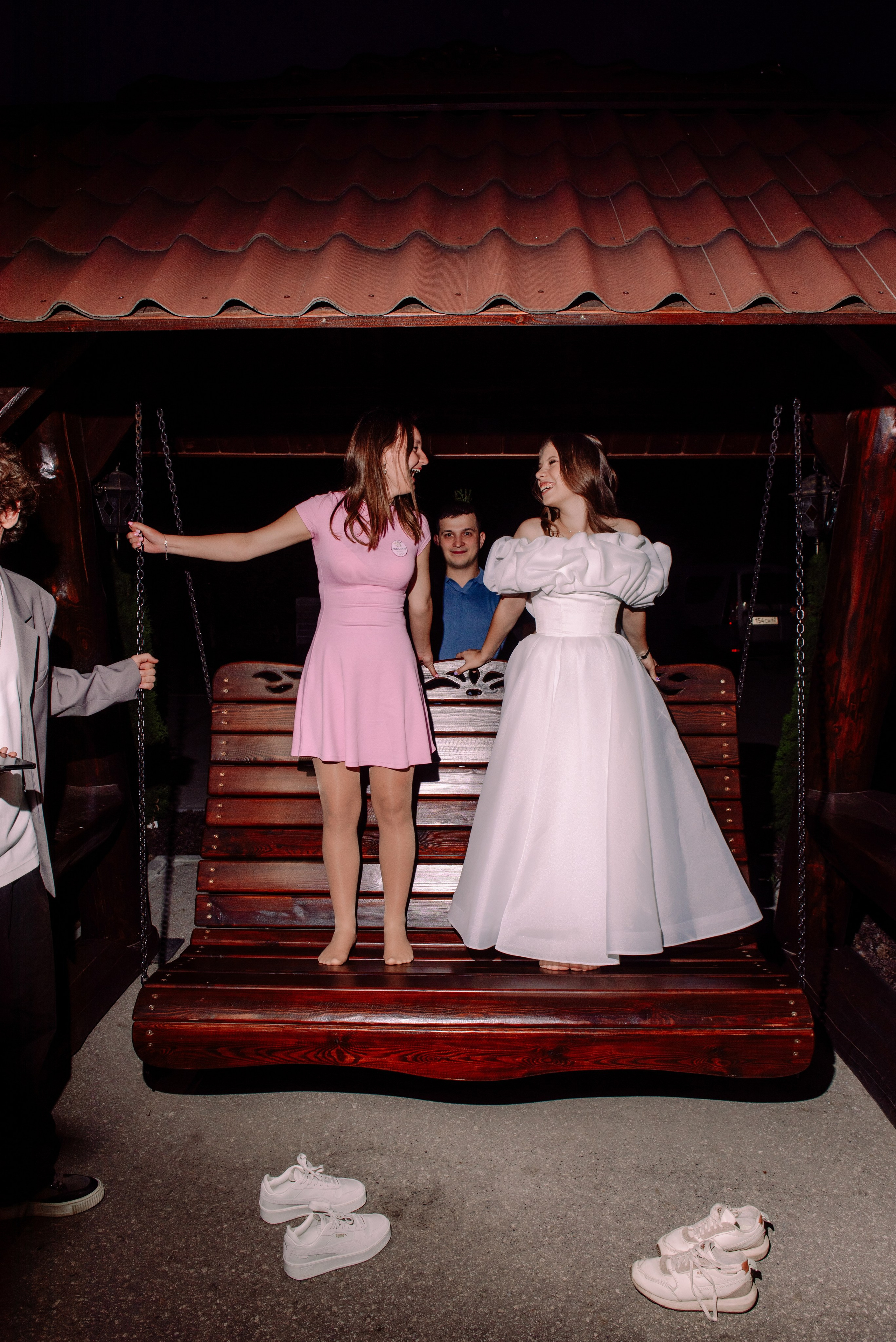 Юля и Саша — душевный банкет. Семейный и свадебный фотограф в Рязани Лиза Голованова