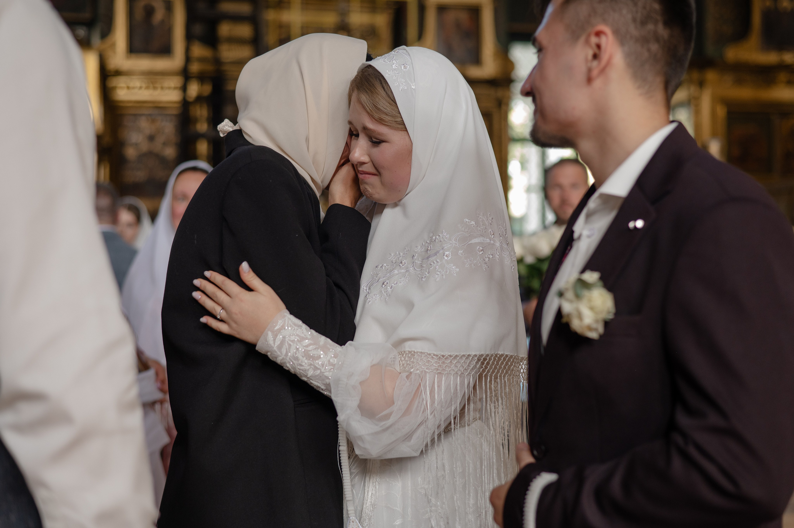 Илья & Эмилия (Москва, Покровский собор). Семейный и свадебный фотограф в Санкт-Петербурге Серафима Смирнова