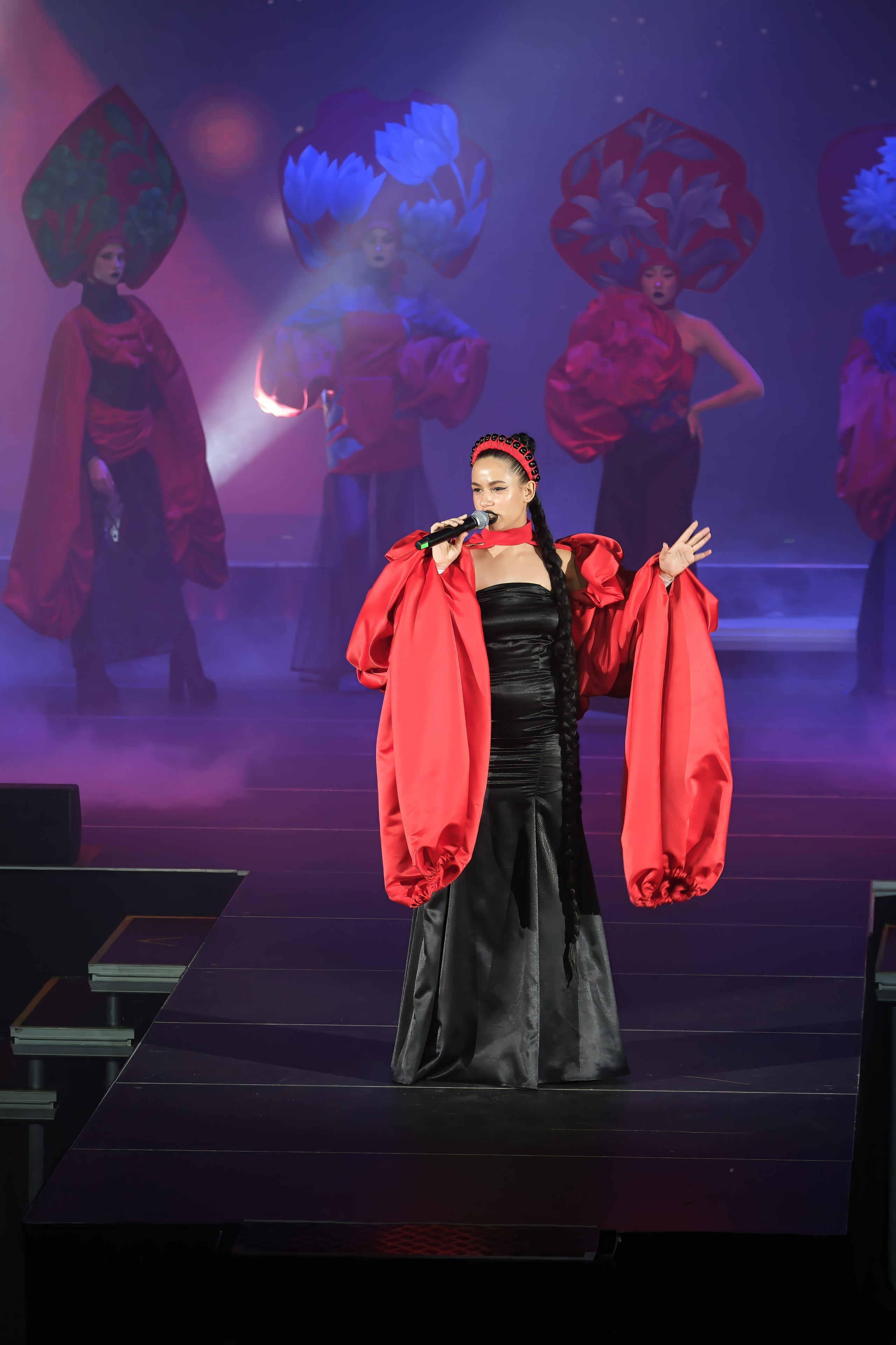 Подиумный спектакль «Стиль Надежды». Добро пожаловать в студию «Цифровой скульптор»  где искусство встречается с технологиями!