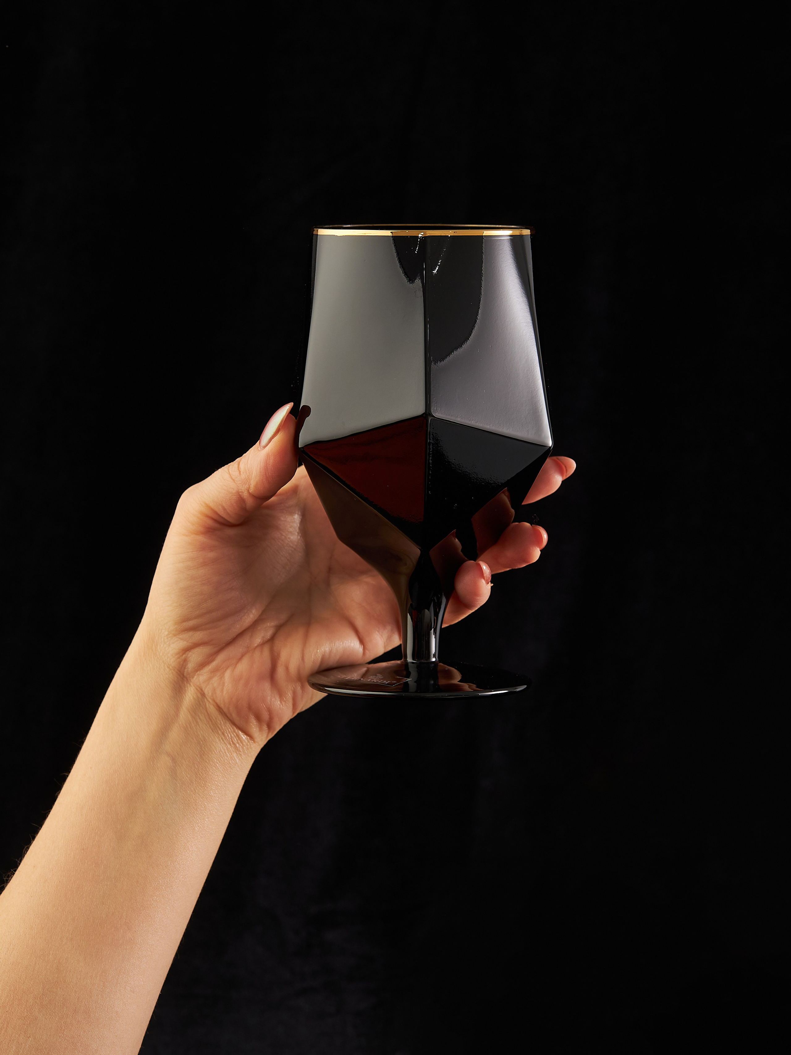 Фотосъемка посуды для маркетплейсов. Алексей Темнов — фотограф в Пятигорске