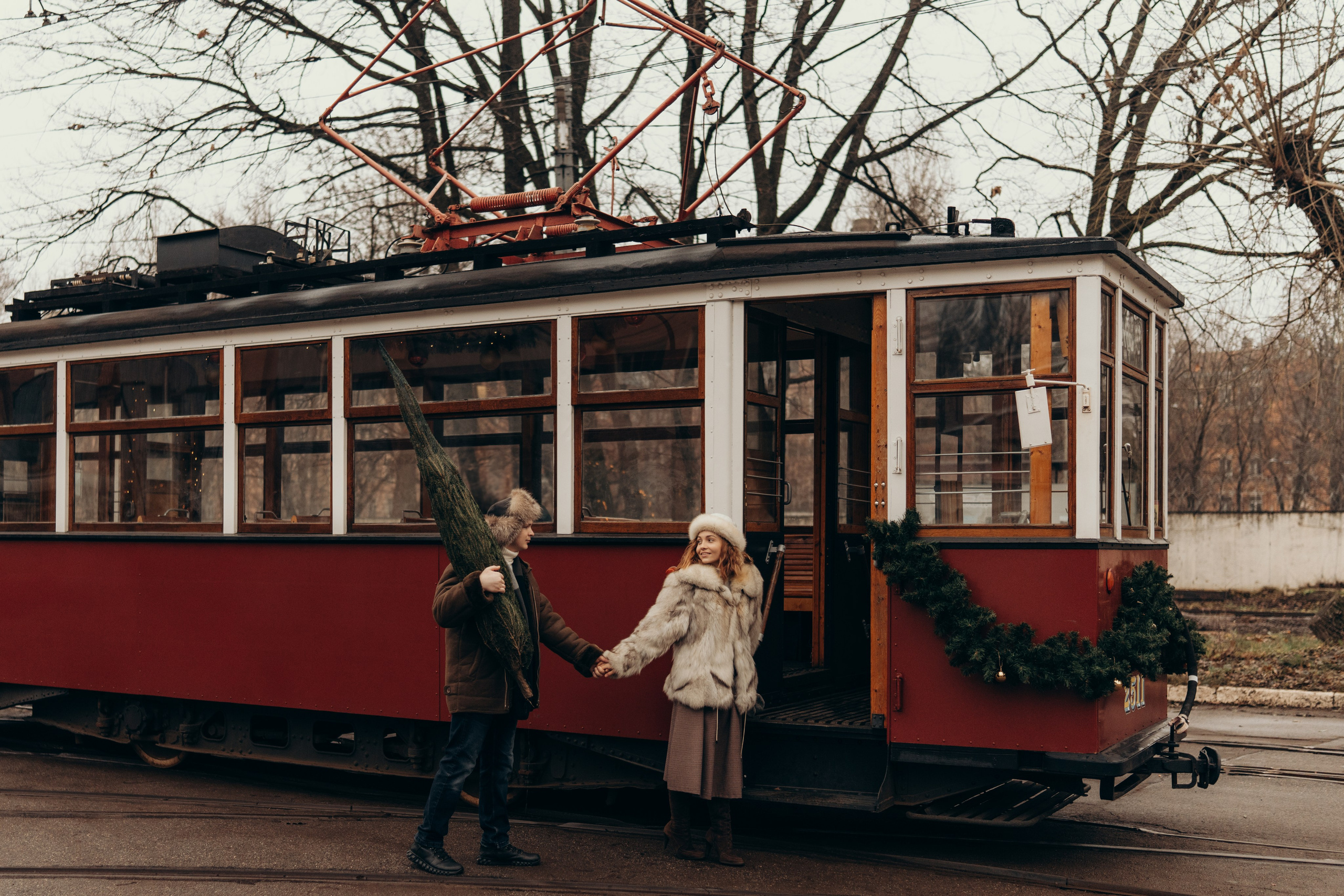 Иван и Анастасия. Hmliber — фотограф и контент-креатор из Петербурга