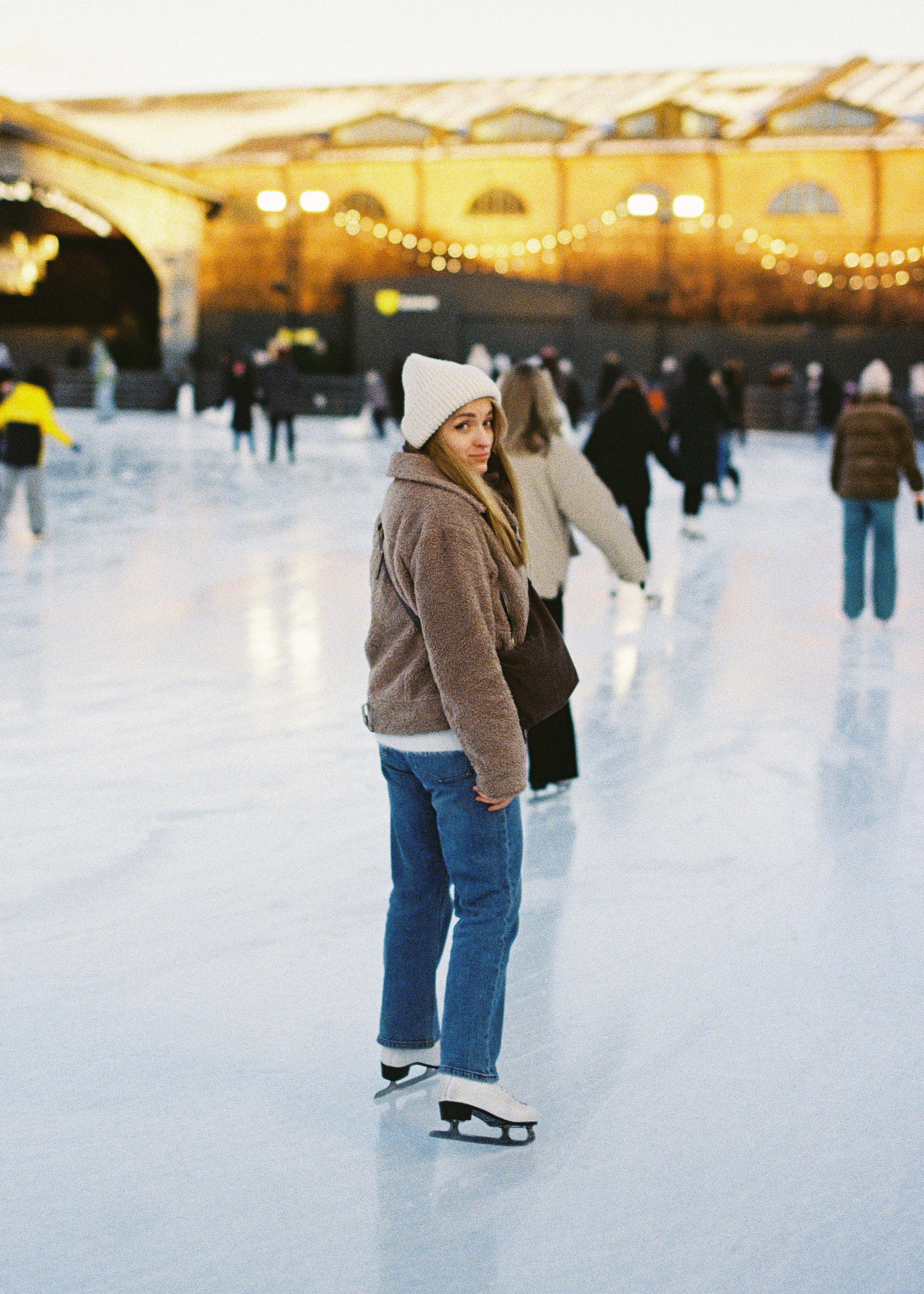 Юлия | Портретная фотосессия | Санкт-Петербург. Пленочный фотограф в СПб | Портреты на пленку | Ксения Давыдова
