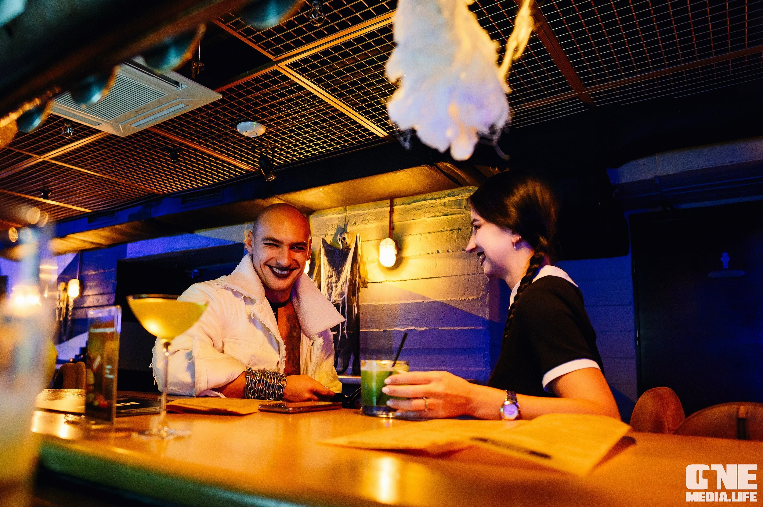 Фоторепортаж из бара Dreadnought. One Media Life: фоторепортажи, фотоотчеты с мероприятий и заведений