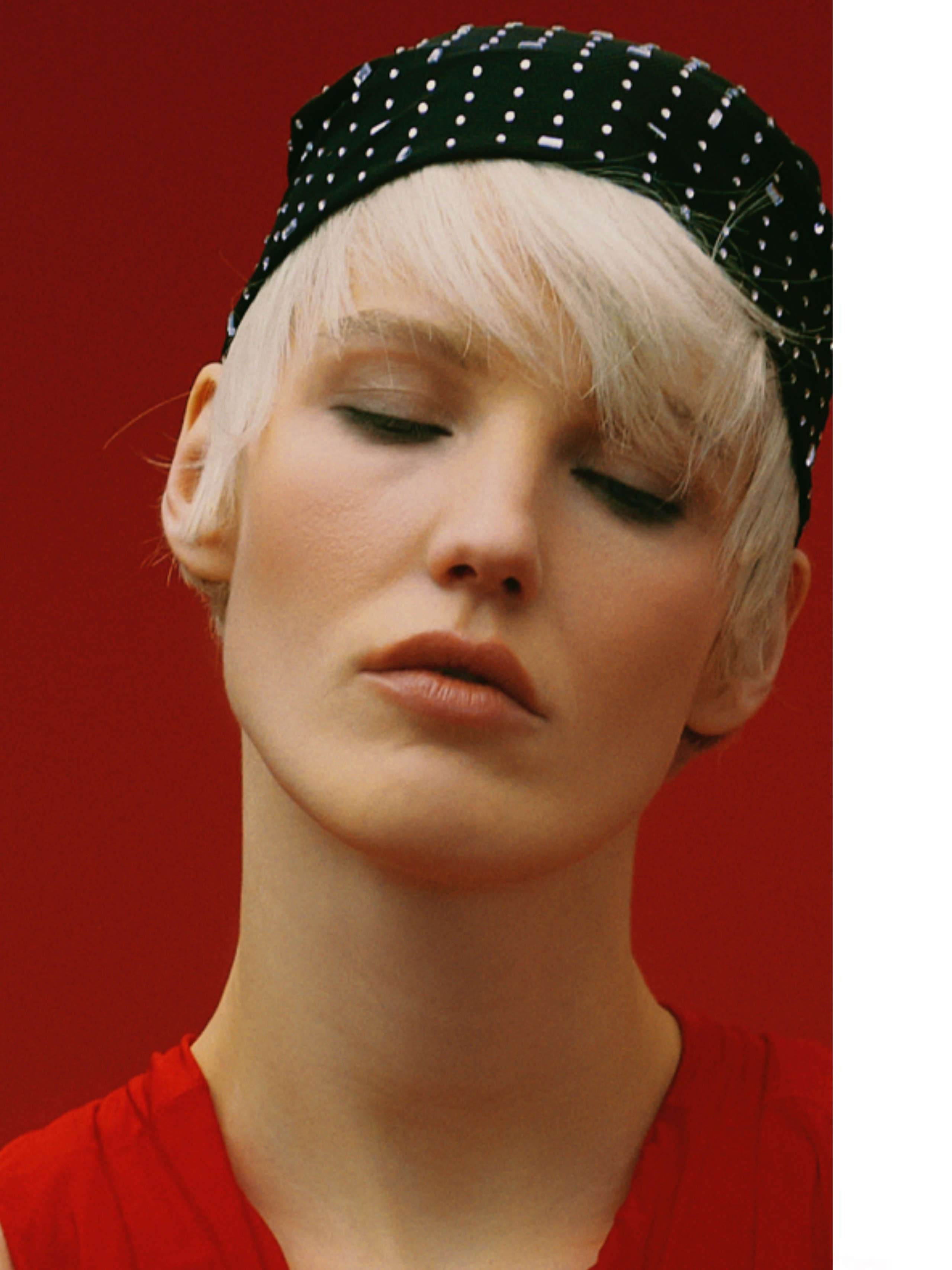 CAMPAIGN CIRCUS. Ostronkova_ph