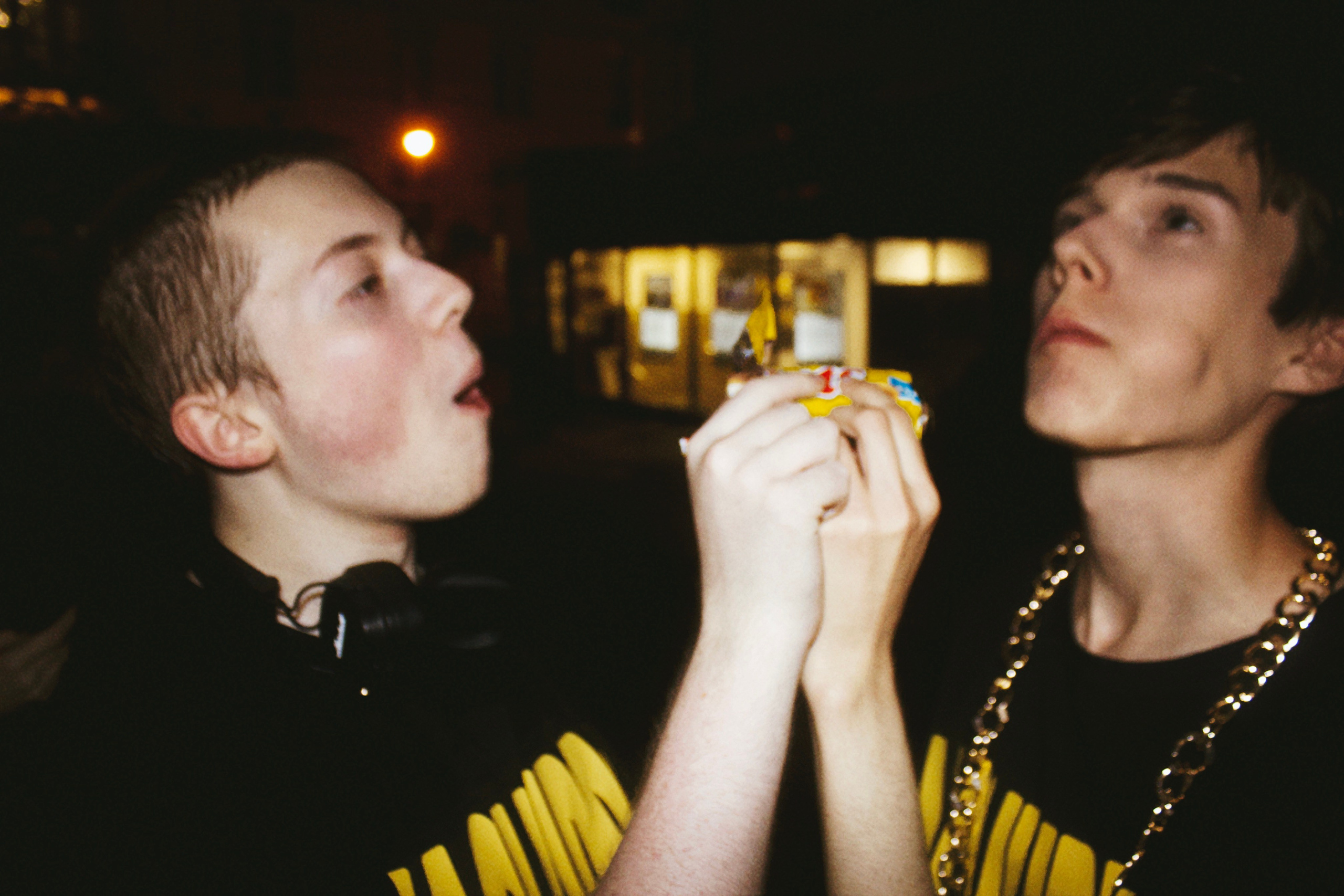 Съемка мерча MASHUPBLE. Концертный и портретный фотограф в Москве Соня Спросонья