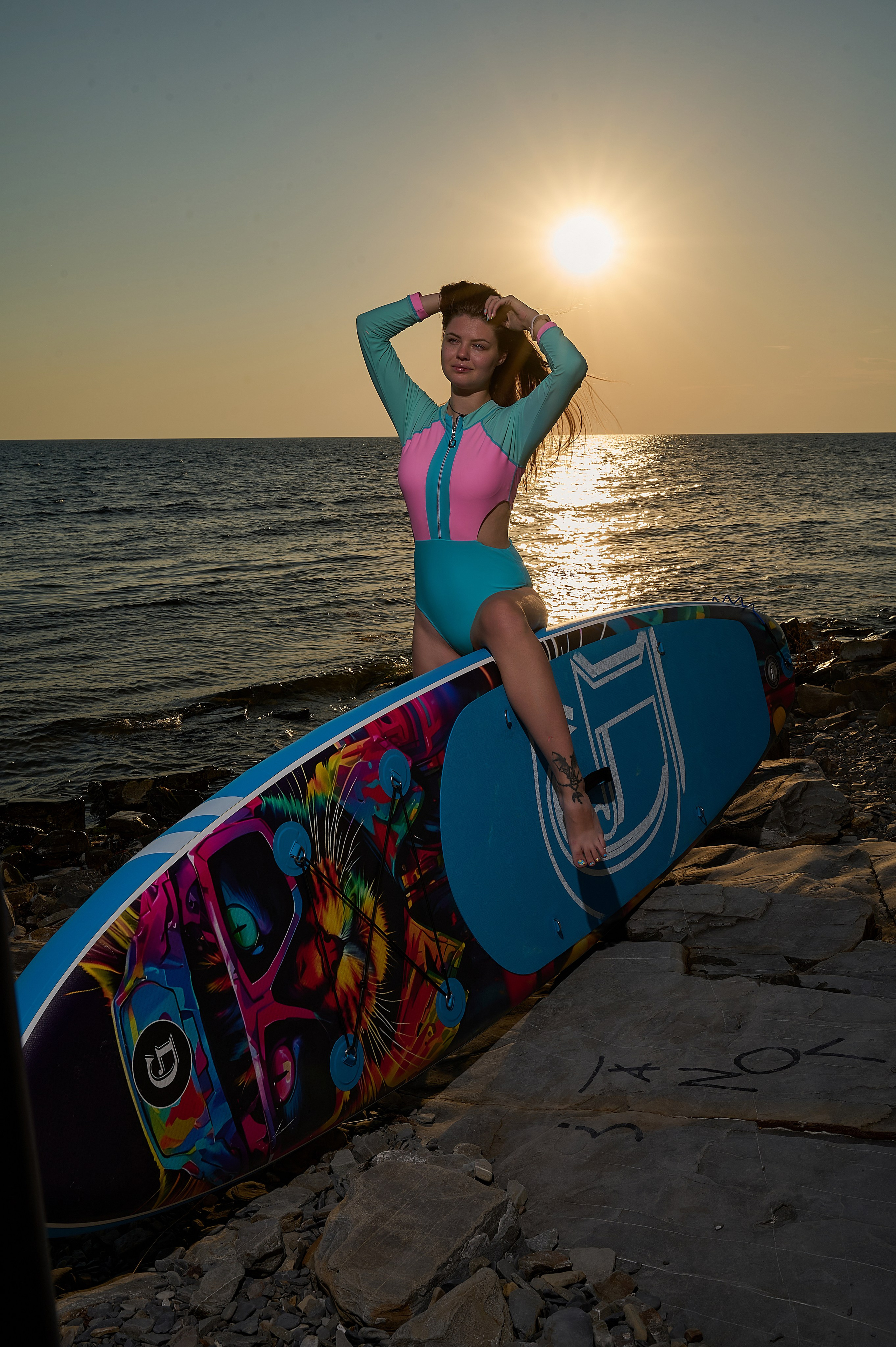 Фотосессия на море в закате. Портретный фотограф в Краснодаре Евгений Карпов