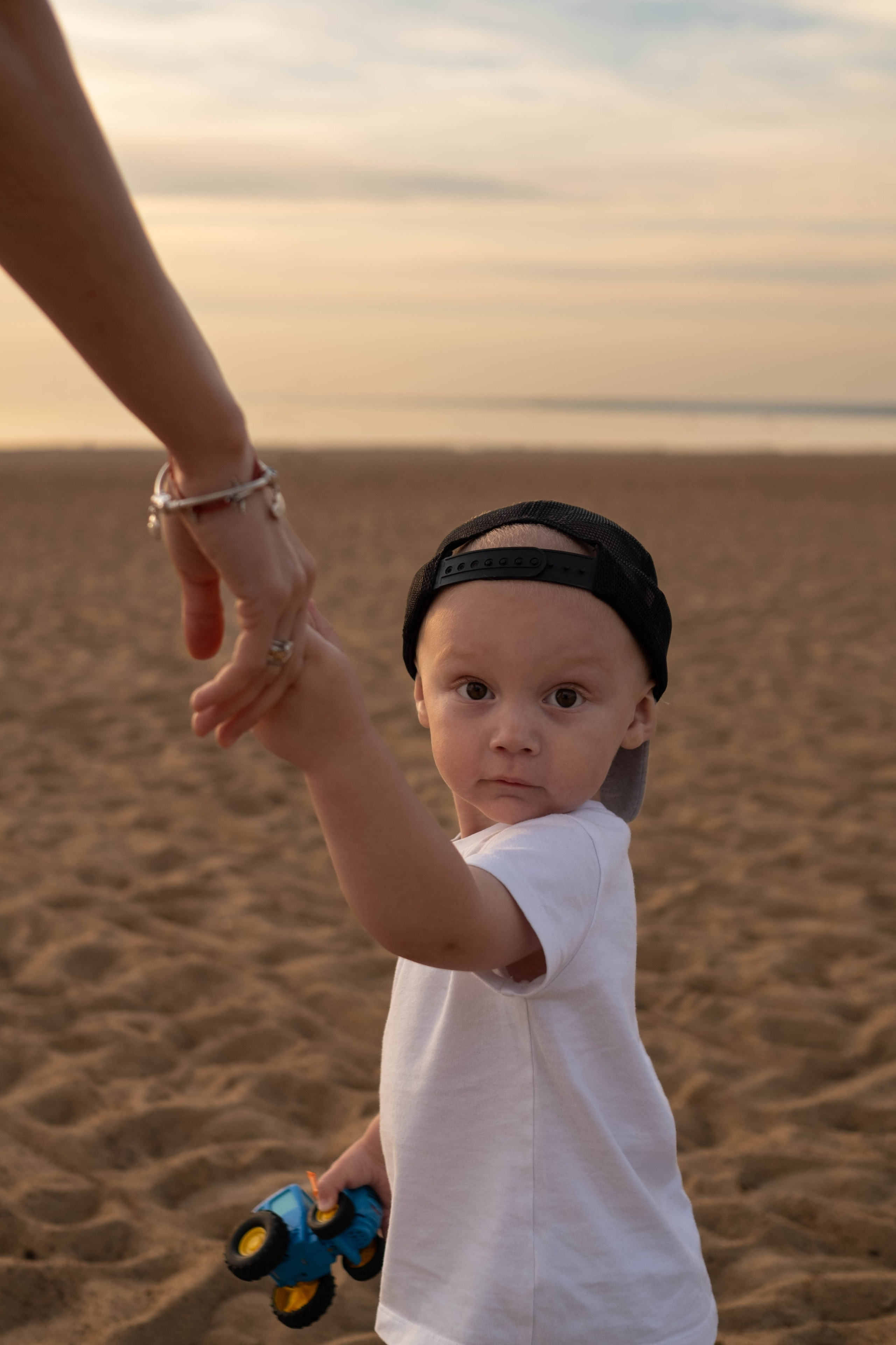 Лена и Герман закат. Семейный фотограф в Санкт-Петербурге Дарья Косянчук