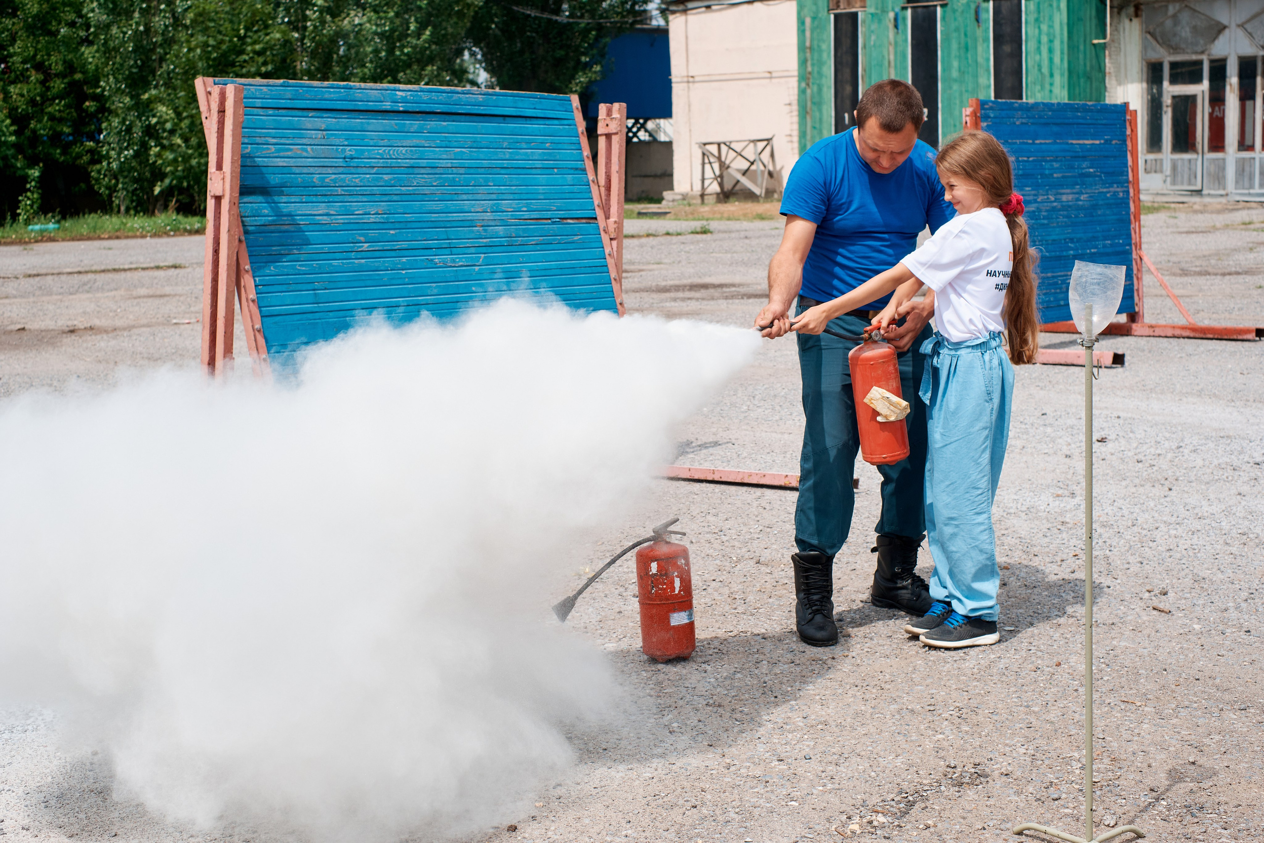 Детский лагерь ДЮНА. Поход в «Пожарно-спасательную часть № 22». Фотограф Таганрог Анна Трайжон