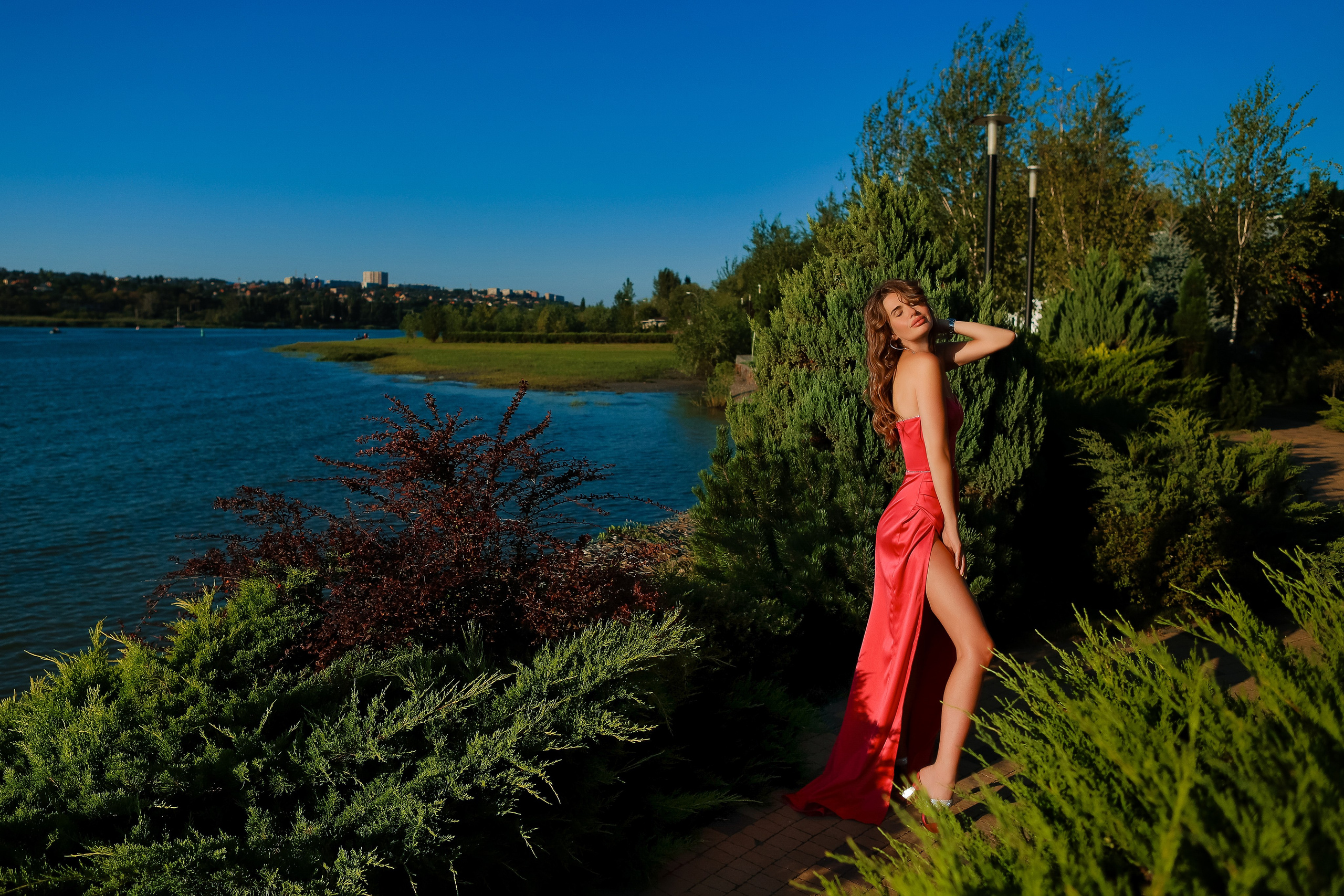 Лав Стори в День Рождения. Свадебный фотограф Евгения Фролова г. Каменск-Шахтинский, Донецк, Ростов