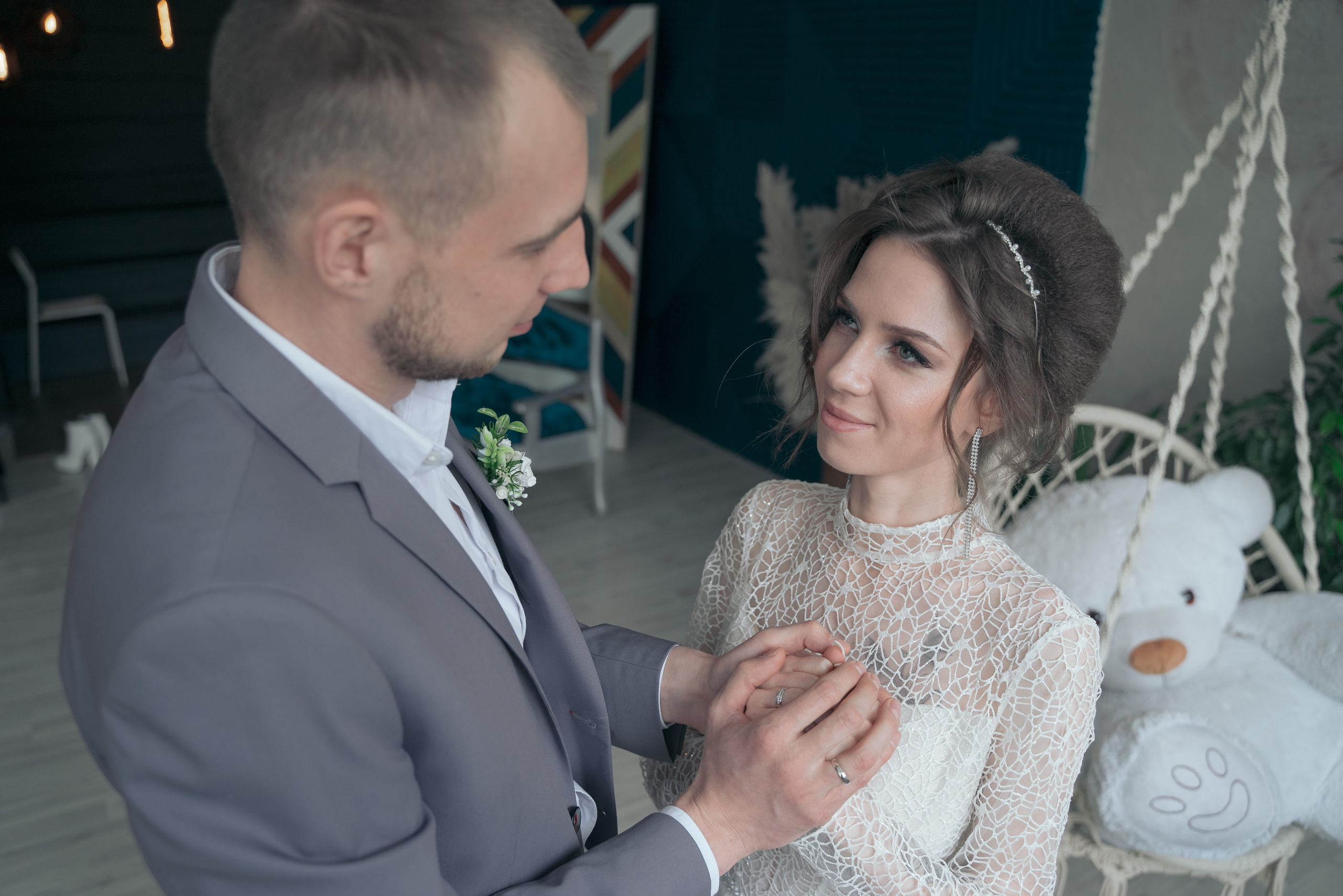 Съемка для молодожен в Новосибирске. Свадебный и семейный фотограф в Новосибирске Данил Коротких