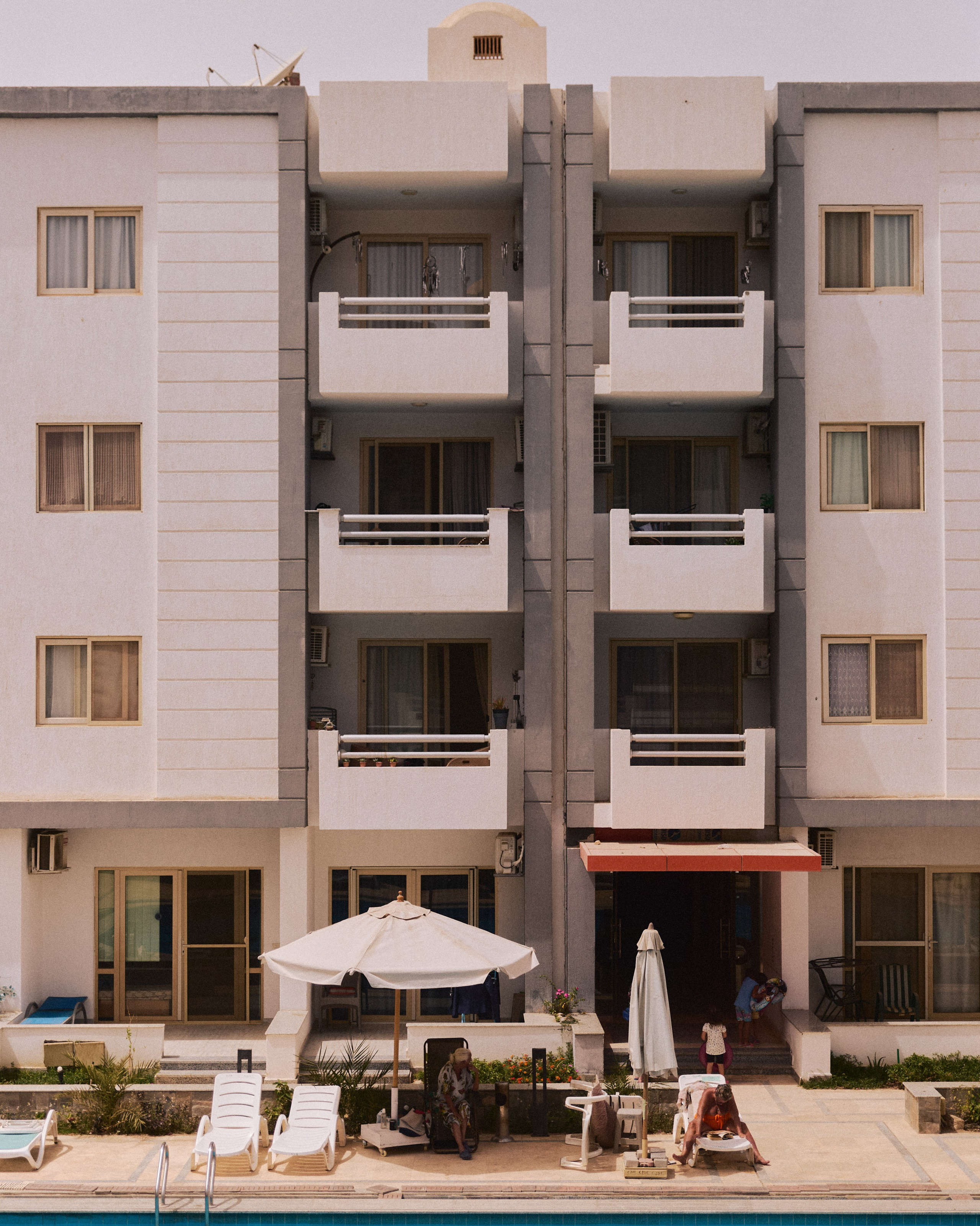 Проверяя камеру. Jorgis — фотограф в Хургаде / обучение фотографии