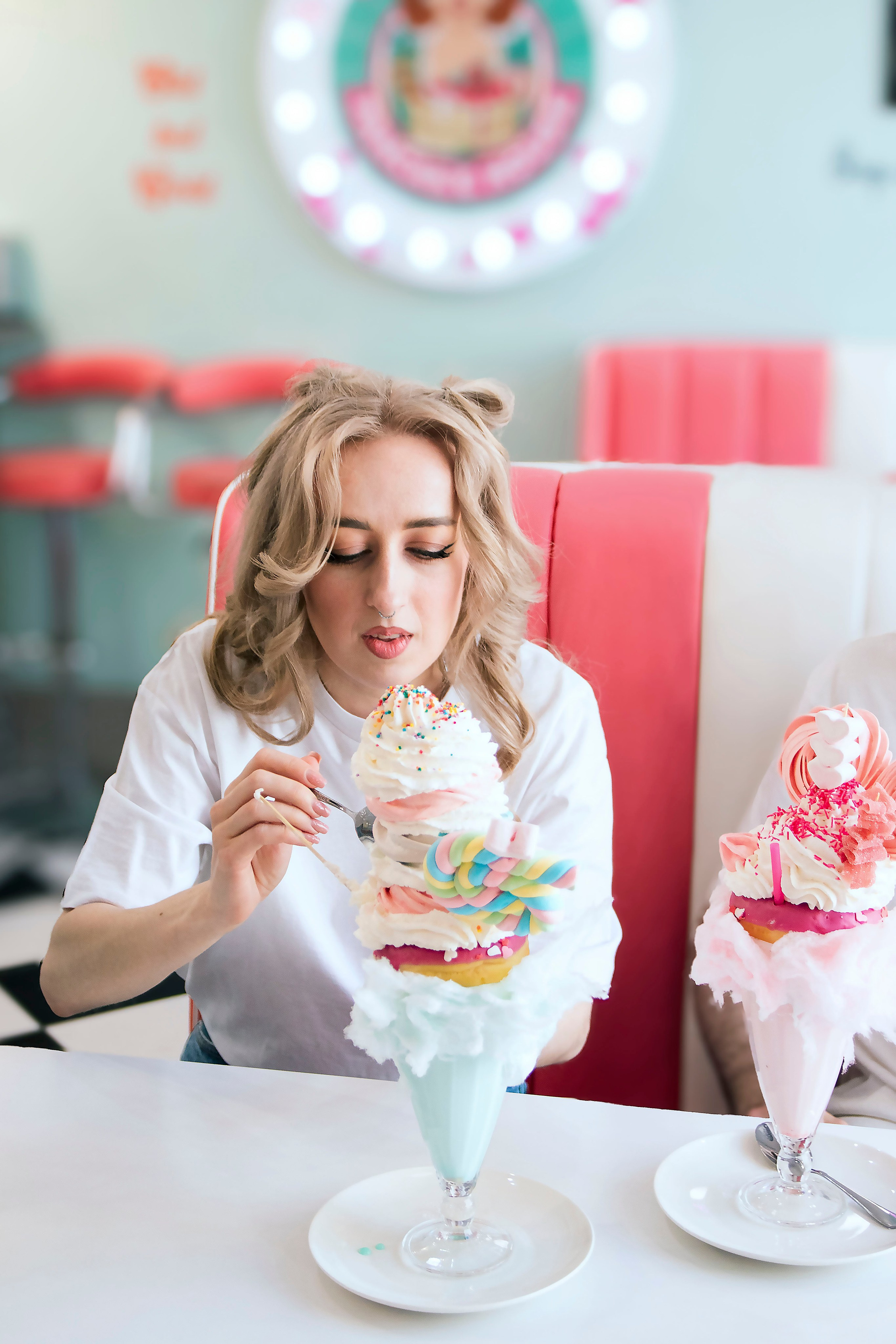 Сладкая история: уютная и атмосферная фотосессия с десертами. Портретный фотограф в Санкт-Петербурге Савельева Ольга