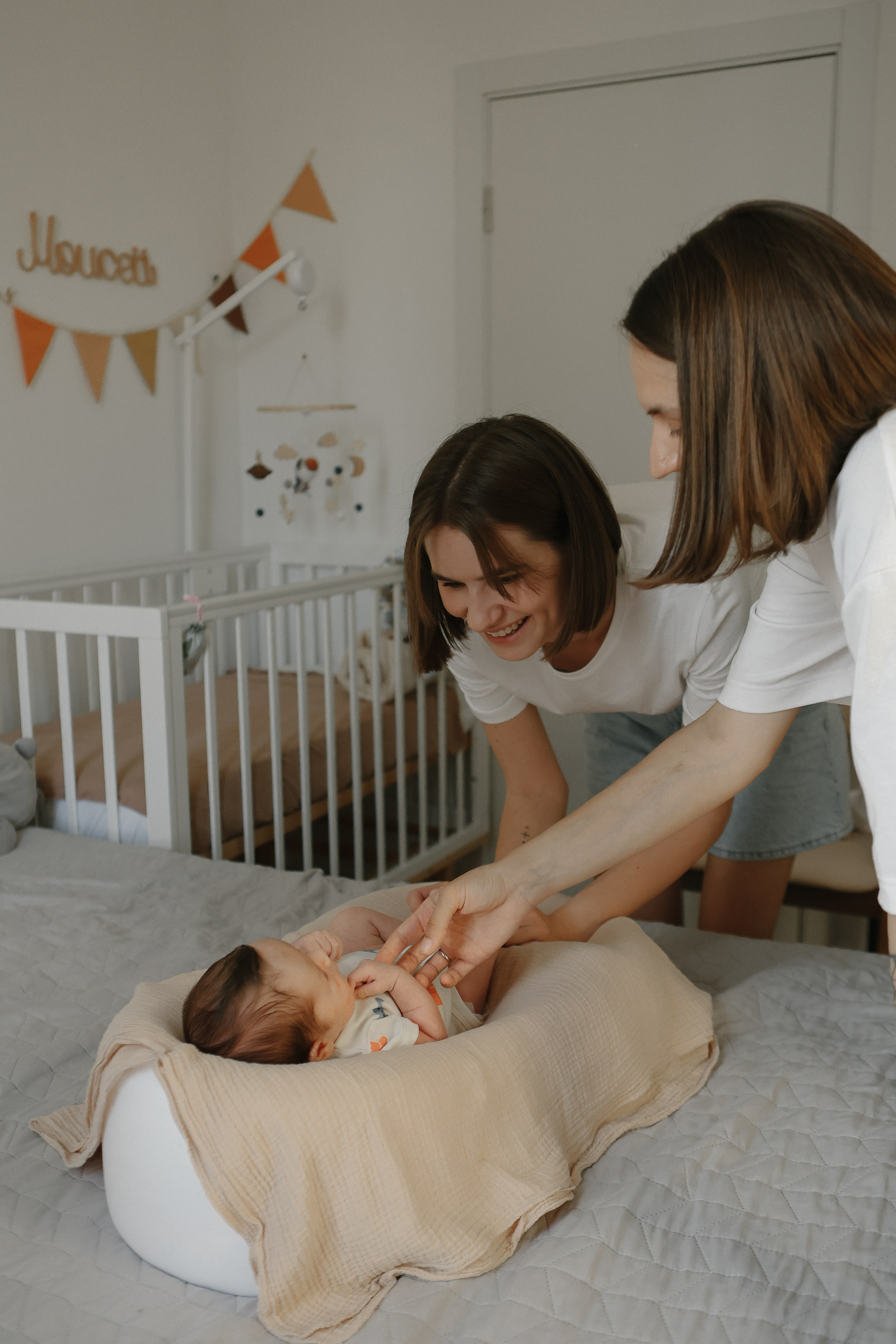 Домашняя семейная съёмка сестер. Свадебный фотограф FOTOKEYT