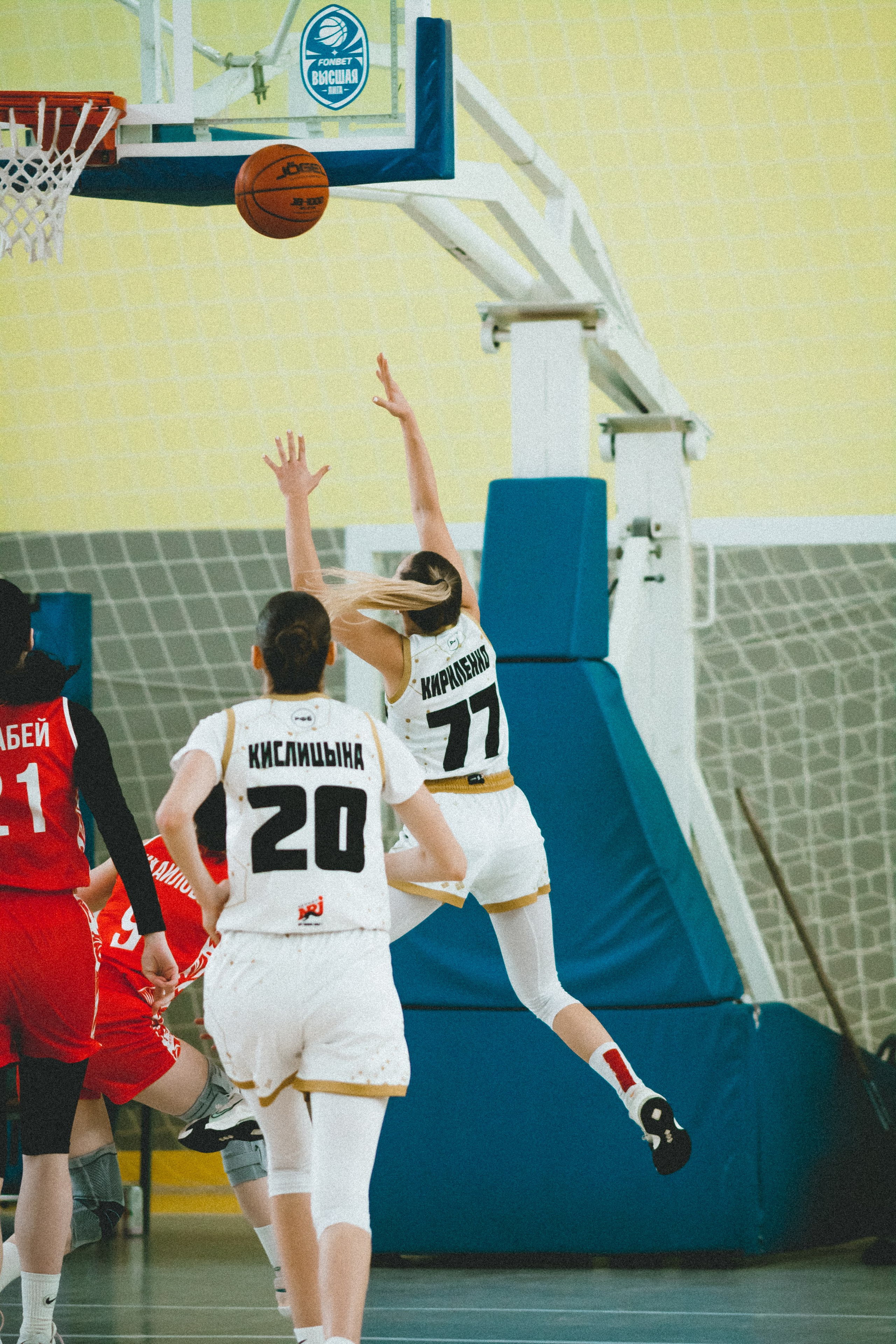 Атланта-Юность / 1. Фотография