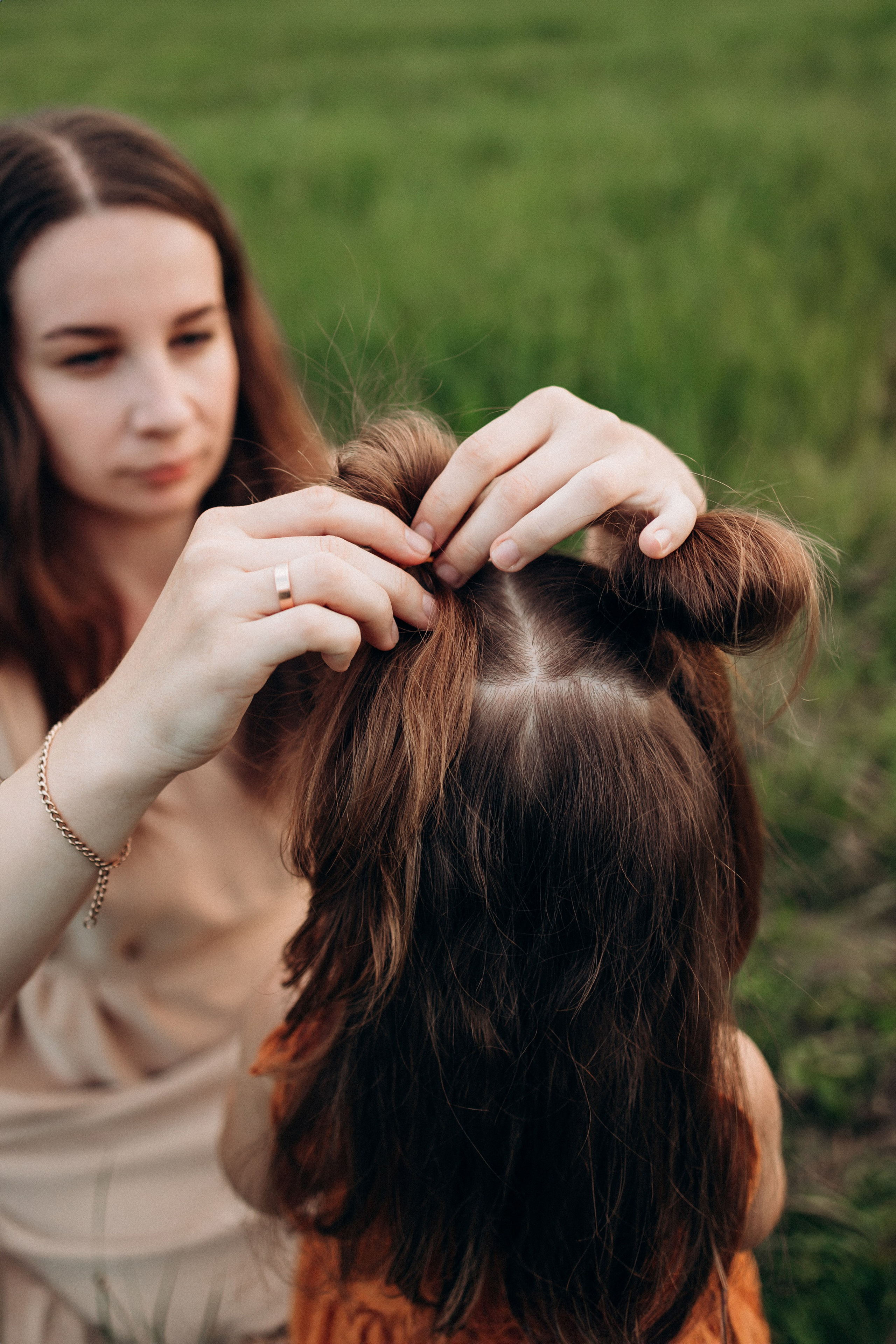 Катя и малышка Аня. Фотограф Елена Рябцева