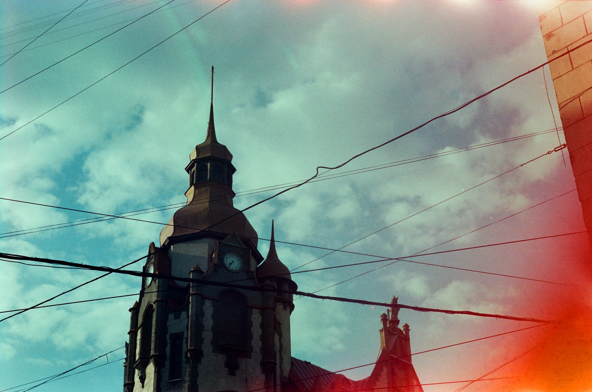 Стрит-фотография на пленку в Санкт-Петербурге | Атмосферные уличные кадры