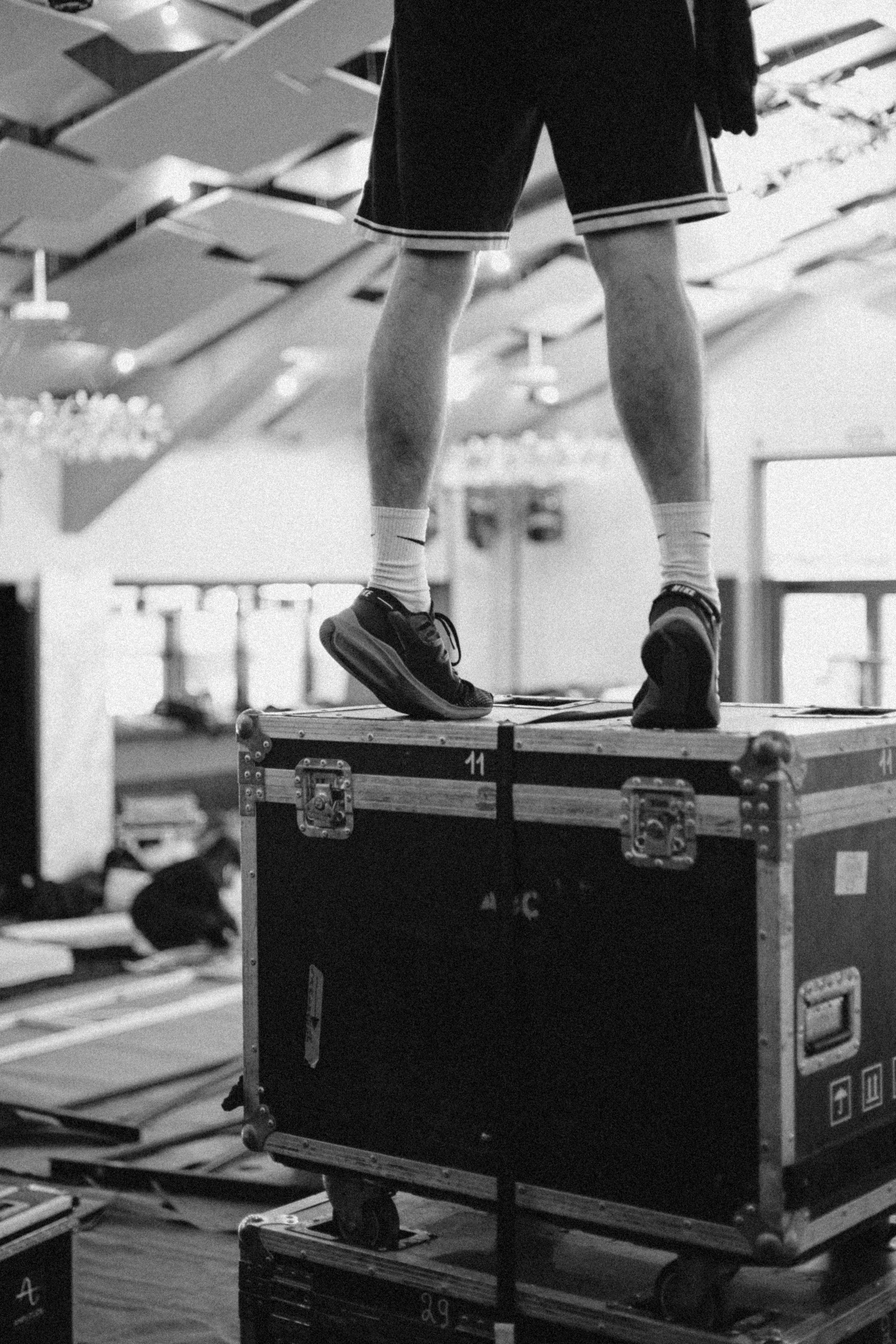 Бэки монтаж