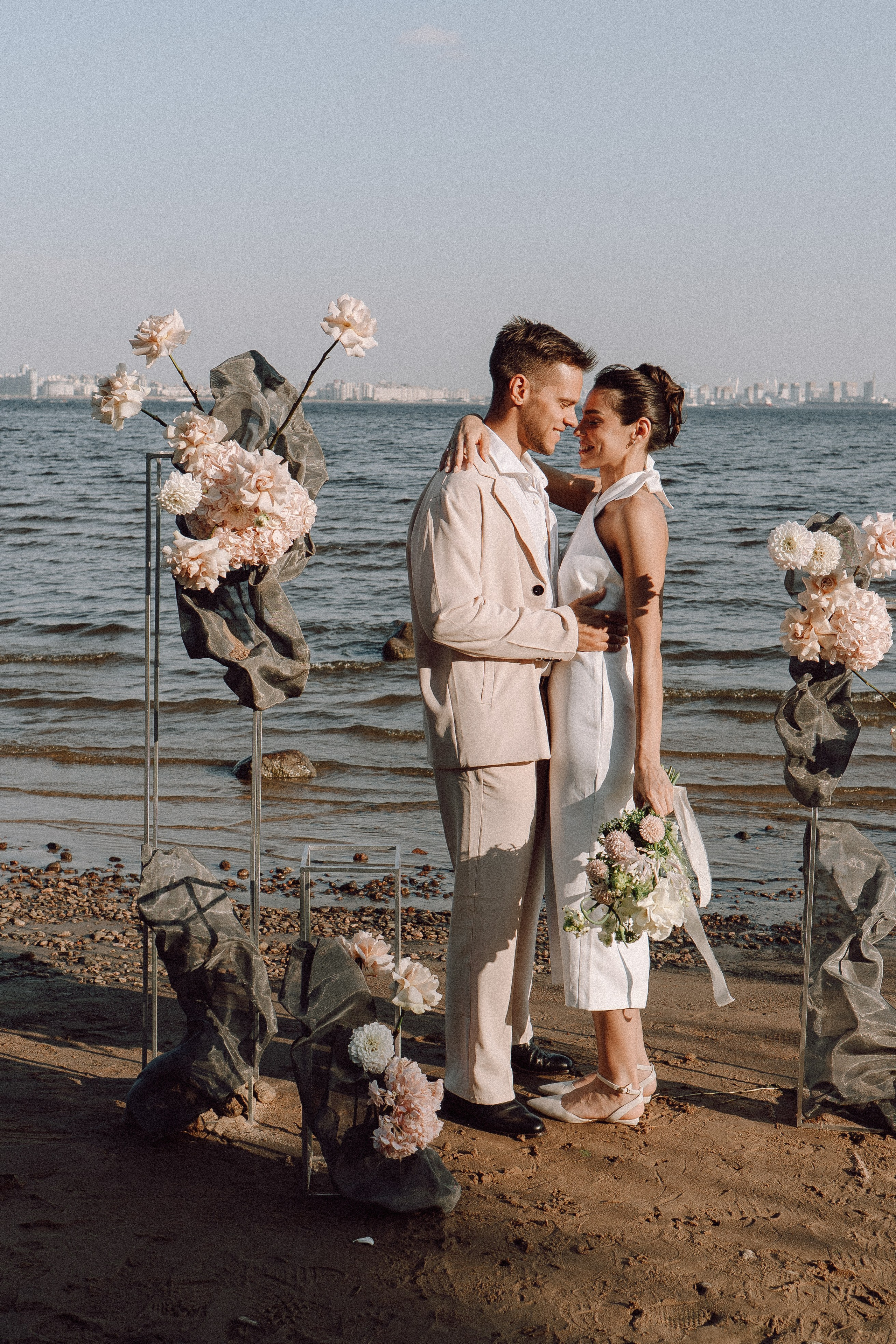 СВАДЕБНАЯ ФОТОСЕССИЯ ВЫЕЗДНОЙ ЦЕРЕМОНИИ (ФИНСКИЙ ЗАЛИВ). Профессиональный фотограф, Санкт-Петербург — Виктория Богомолова