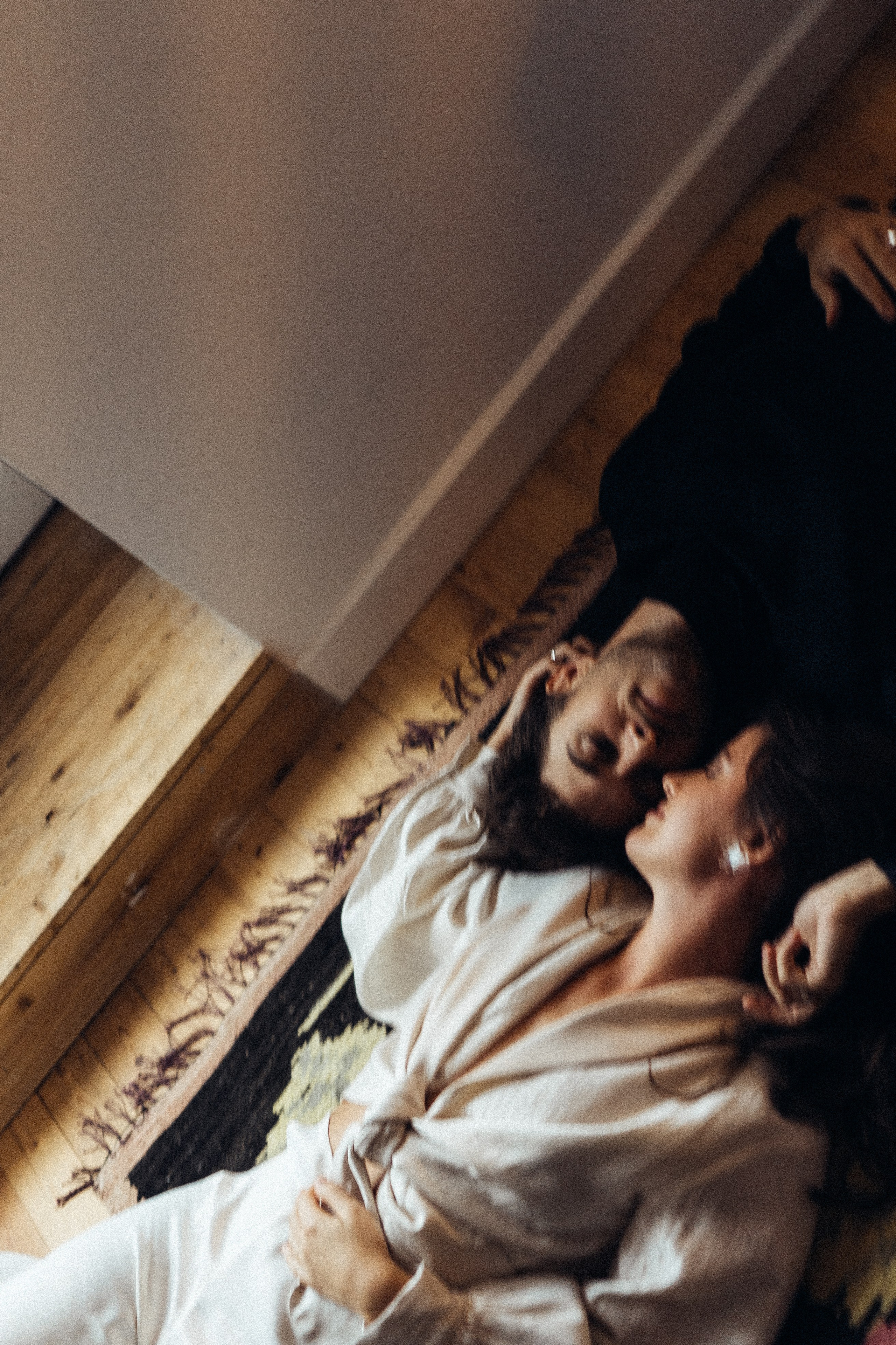 УТРО ЖЕНИХА И НЕВЕСТЫ В ПИТЕРСКОЙ КВАРТИРЕ И СЬЕМКА С СВАДЕБНЫХ ОБРАЗАХ. Профессиональный фотограф, Санкт-Петербург — Виктория Богомолова