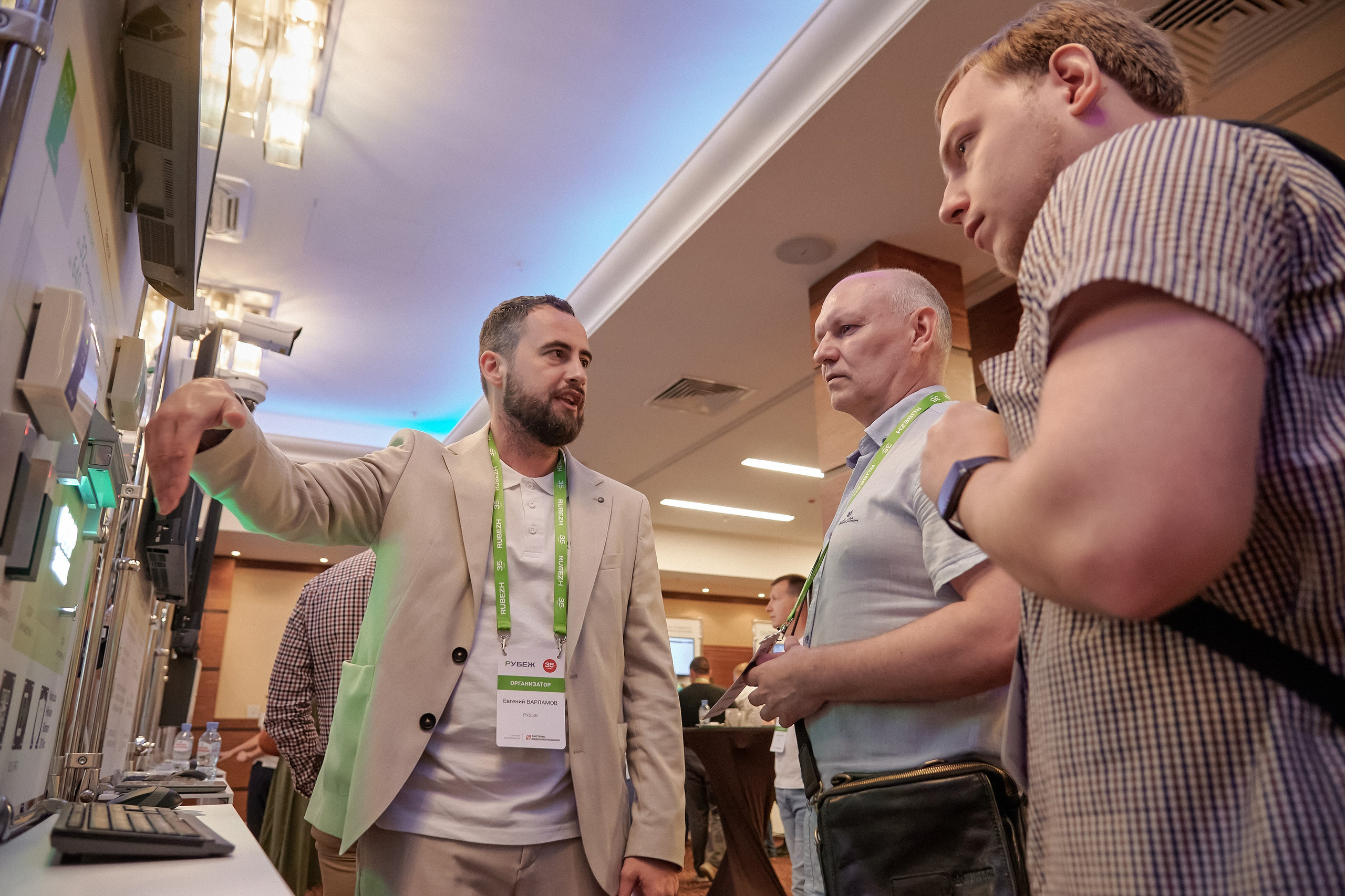 Портфолио репортажной фотосъёмки: "Рубеж" Системы видеонаблюдения. Фотограф Яковлев Роман — Красноярск