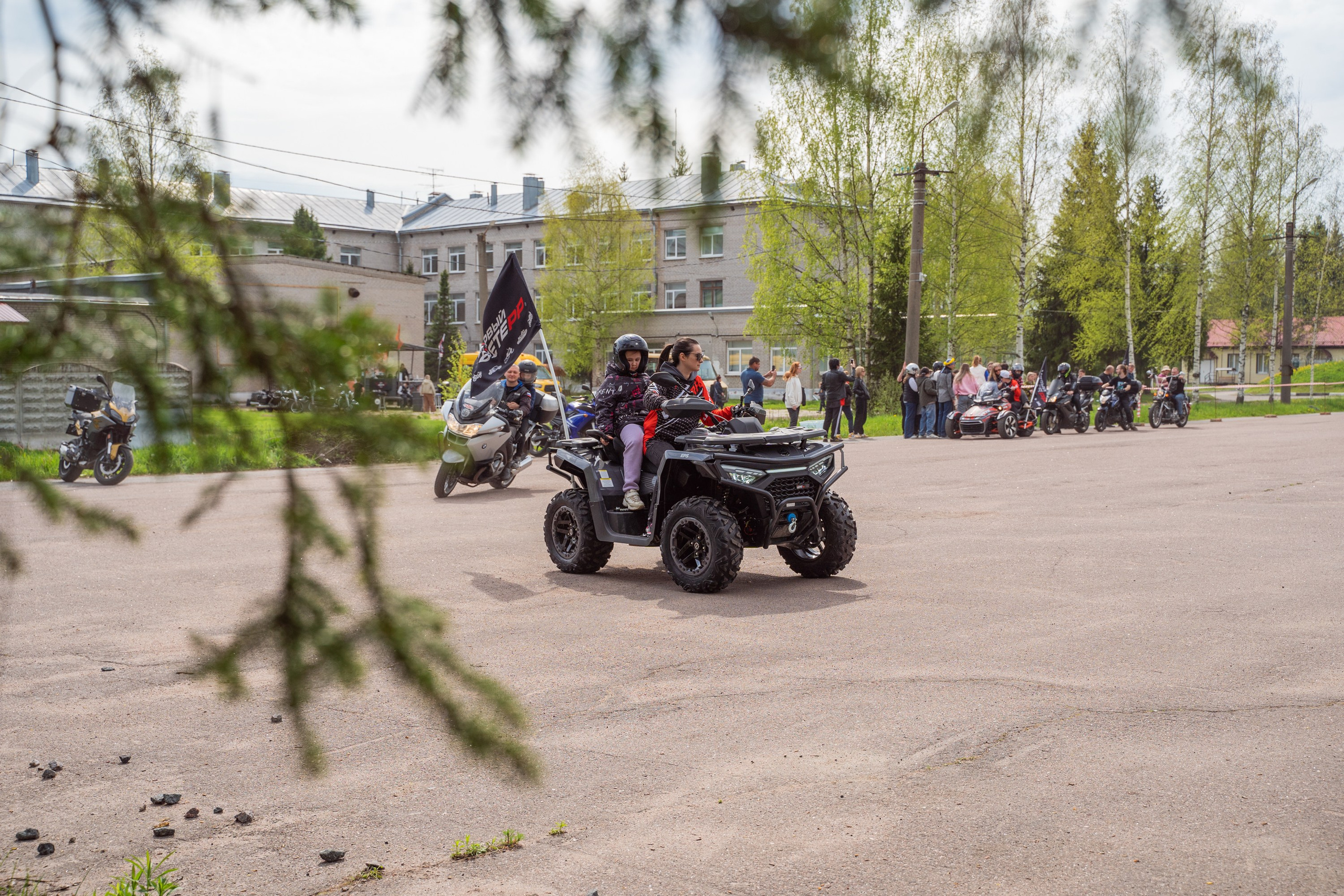 Мотоциклы —репортажная фотосъемка в Санкт-Петербурге. Свадебный, семейный, портретный, репортажный фотограф в Санкт-Петербурге