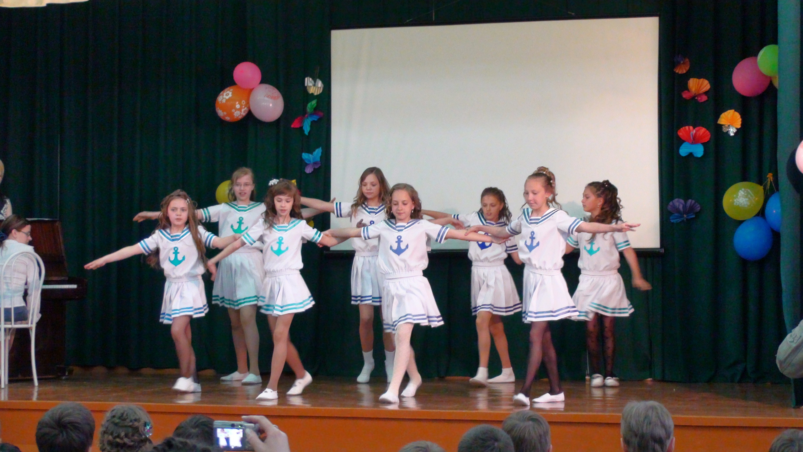 Выпускной из 4 класса 27.05.2011. Семейный, Свадебный фотограф СПБ Питер— Романова Екатерина