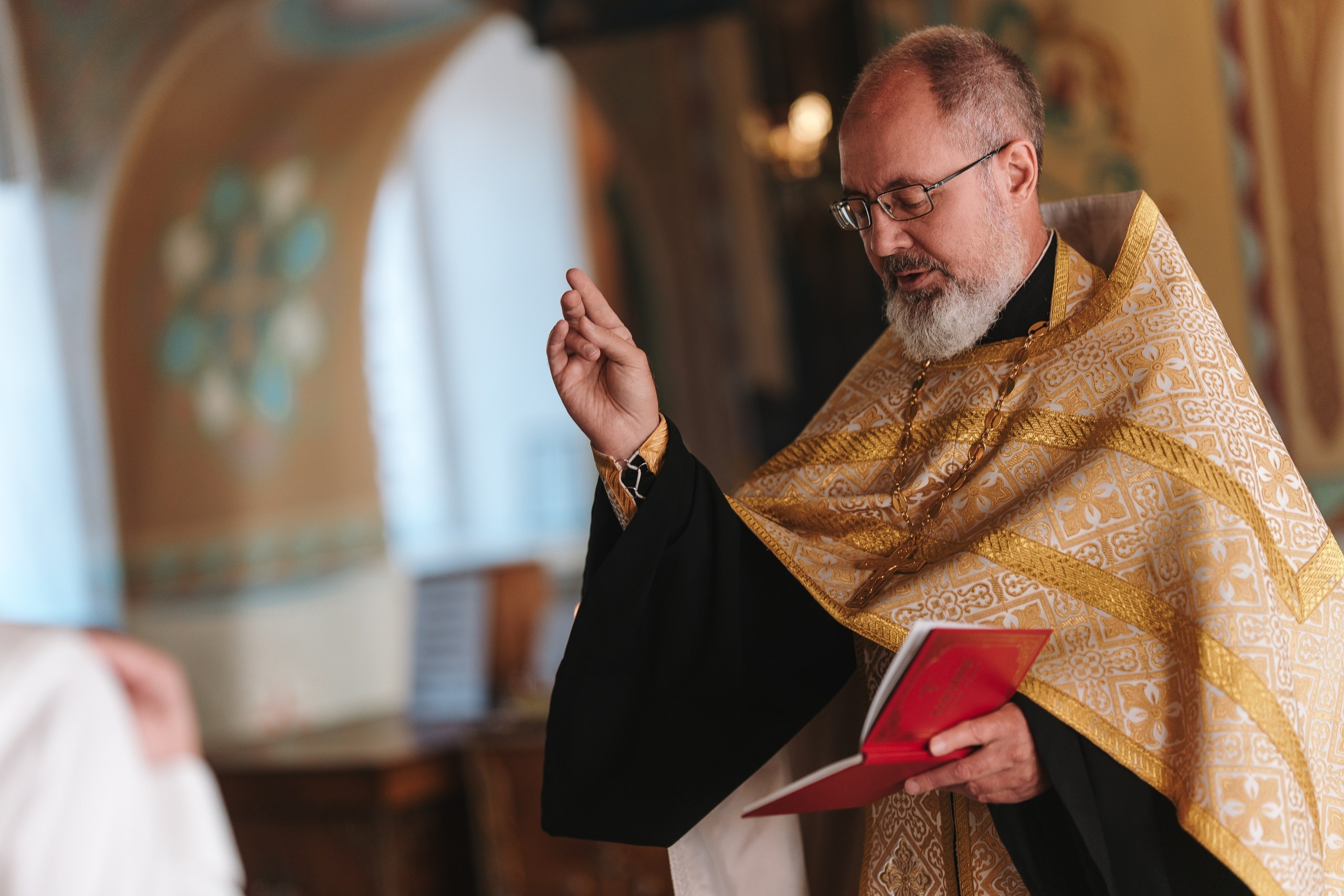 Фотограф на венчание в Уфе — деликатная и искренняя съёмка от Дмитрия Носкова