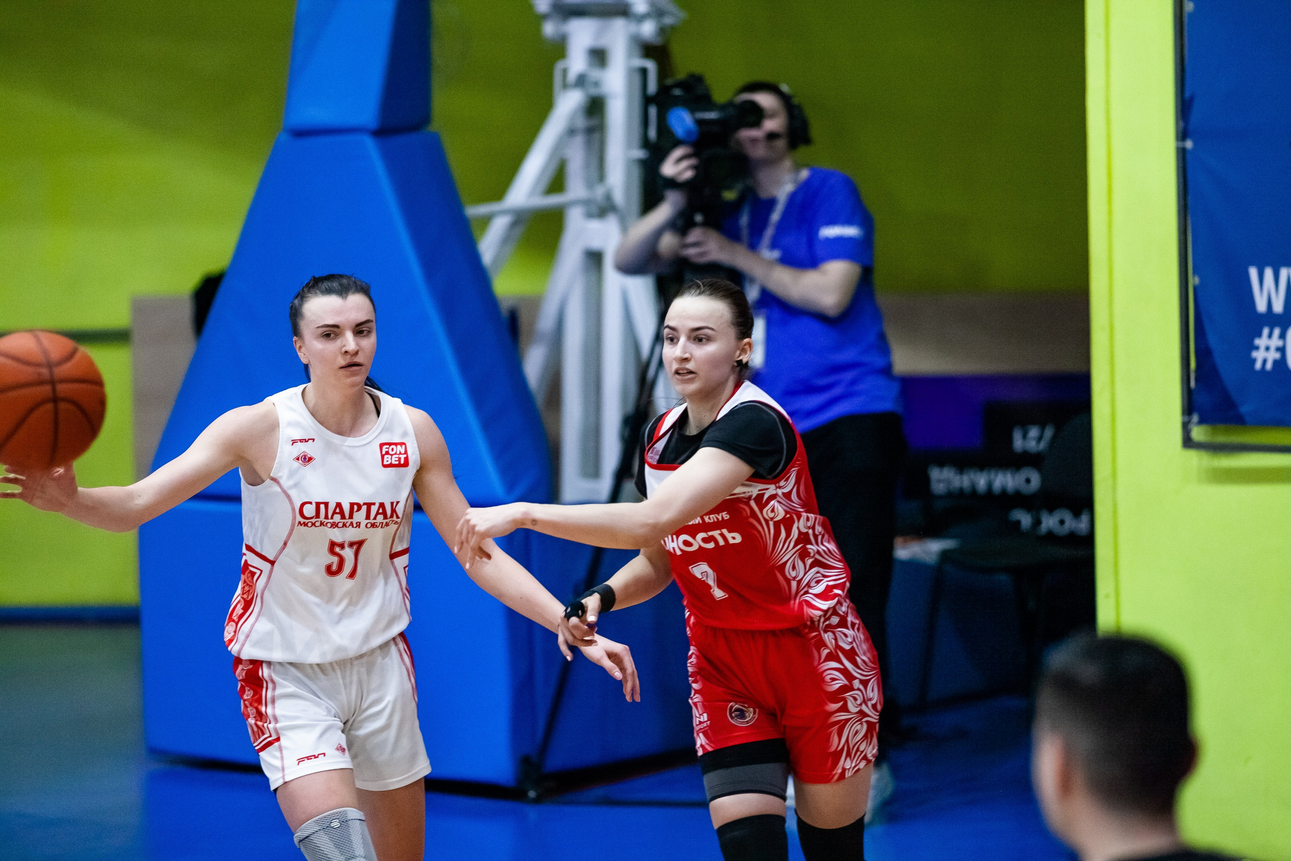 РФБ / БК Юность — БК Спартак. Фотография