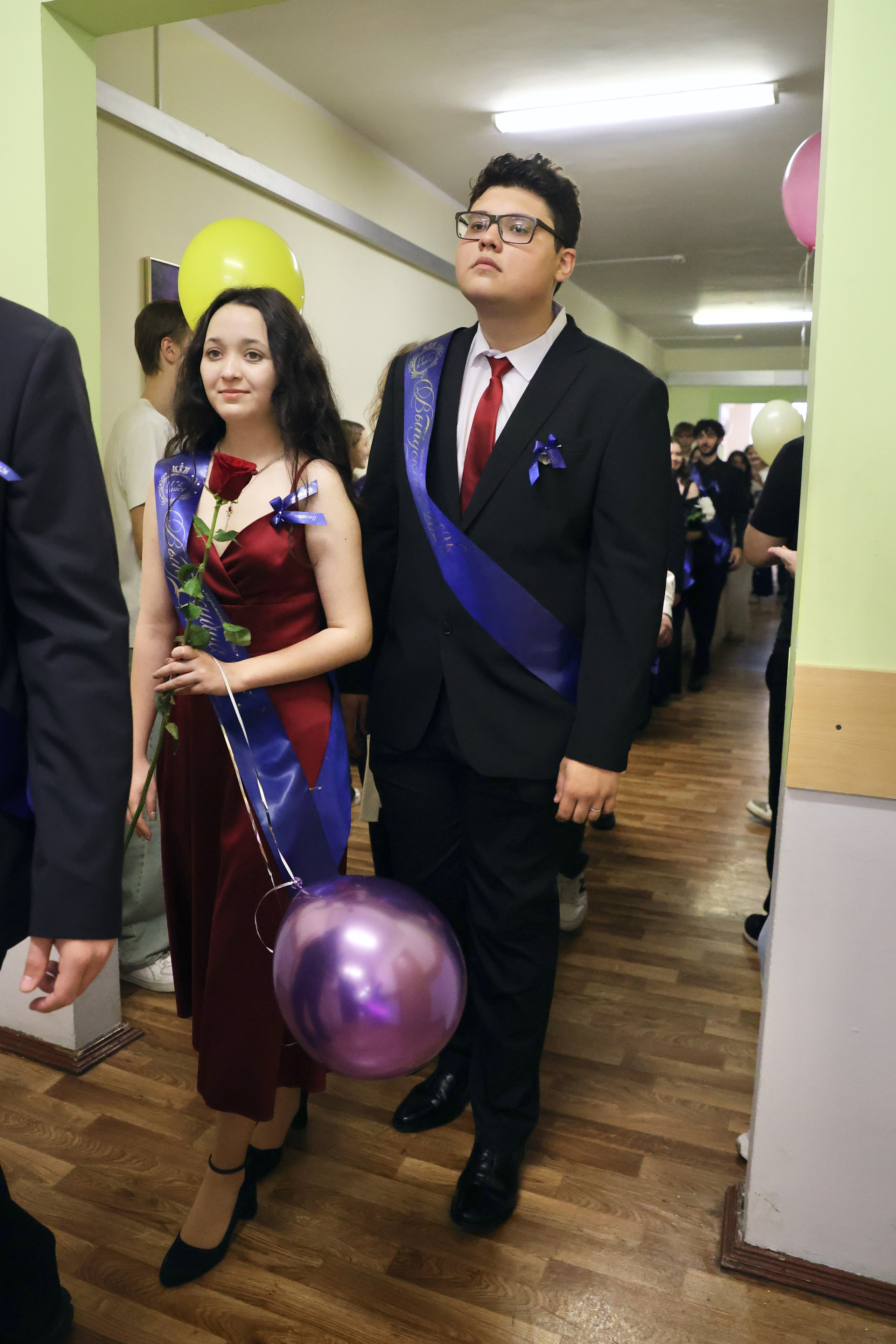 Выпускной в жизнь. Школьные выпускные альбомы в Москве Марина Николаева
