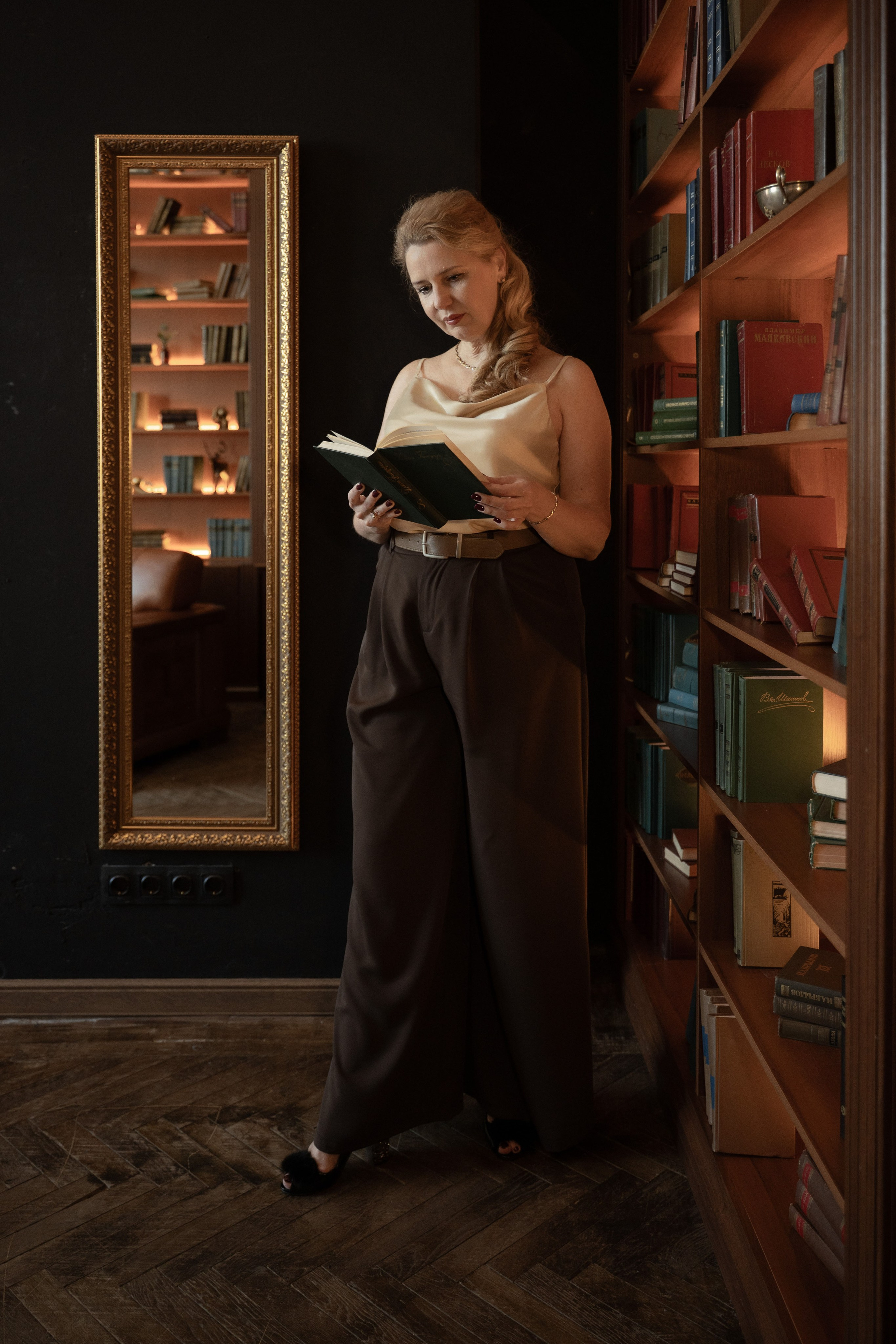 Семейная фотосессия мамы с дочкой