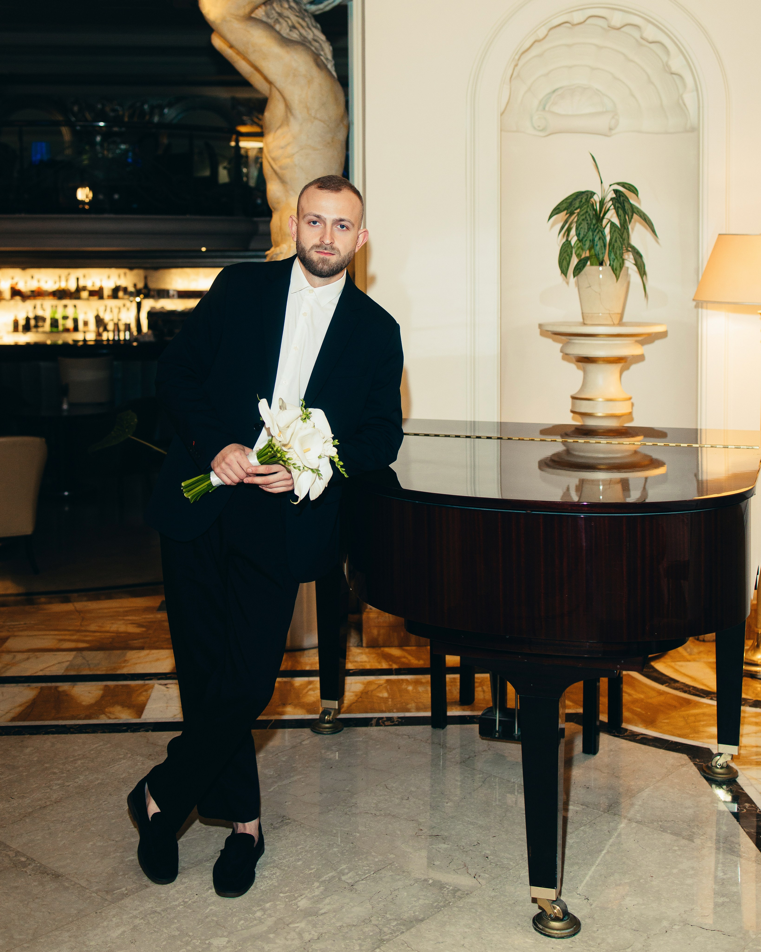 Владимир и Катя, встреча в отеле и роспись в особняке Спиридонова. Свадебный и портретный фотограф в Москве Кристина Золотова