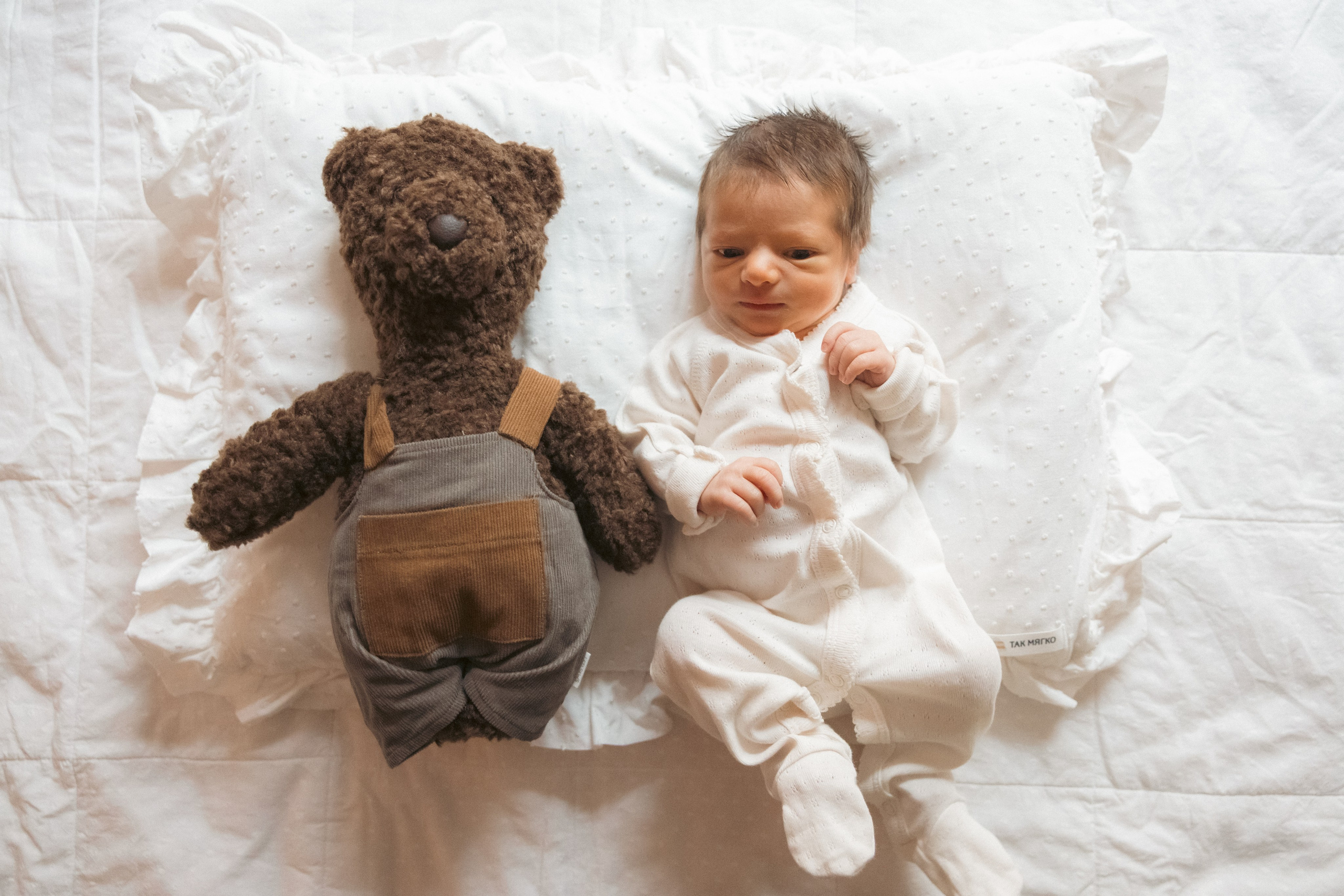 Выписка Наума. Клинический госпиталь MD GROUP на Севастопольском проспекте. Фотограф на роды в Москве. Фото и видео родов. Фотопроект «Продолжение рода»