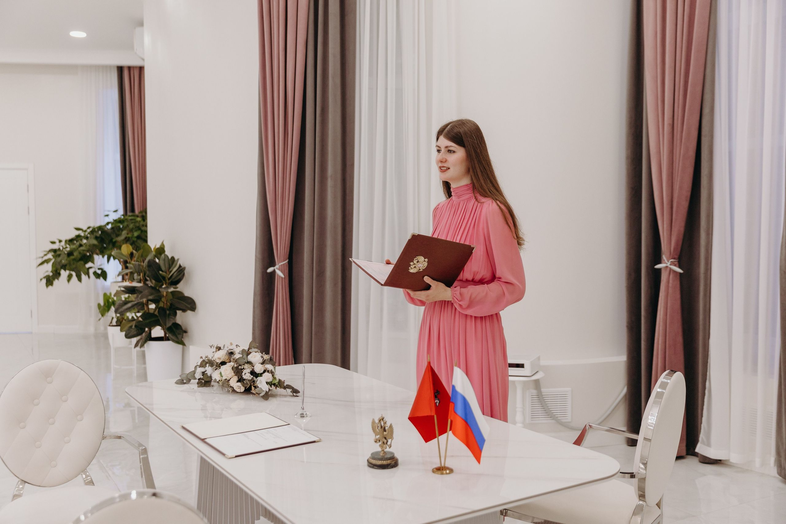 Роспись Илья и Анастасия. Фотограф Вадим Казусь