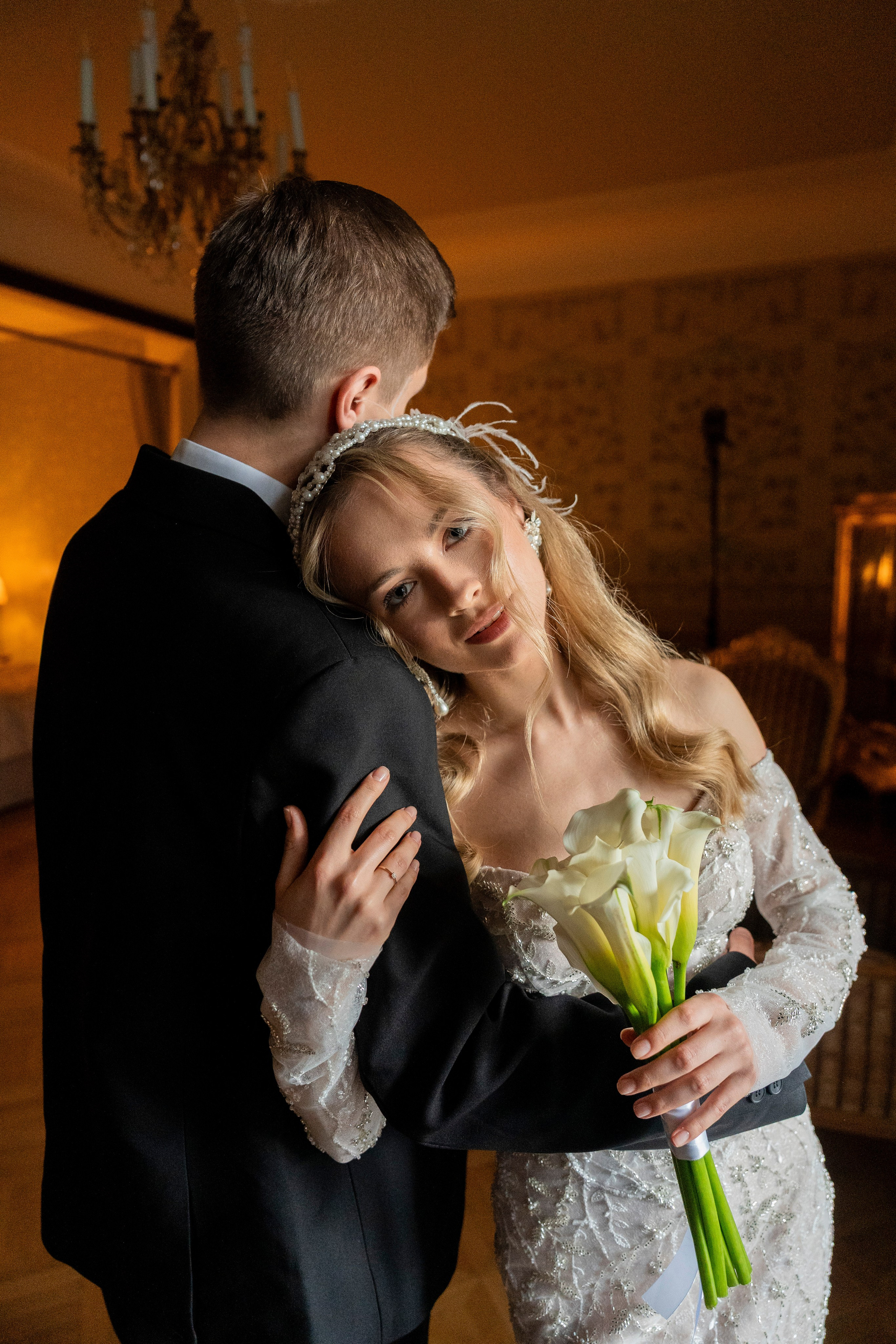 Свадебная фотосессия в отеле Метрополь. Свадебный фотограф в Москве Анна Полушина