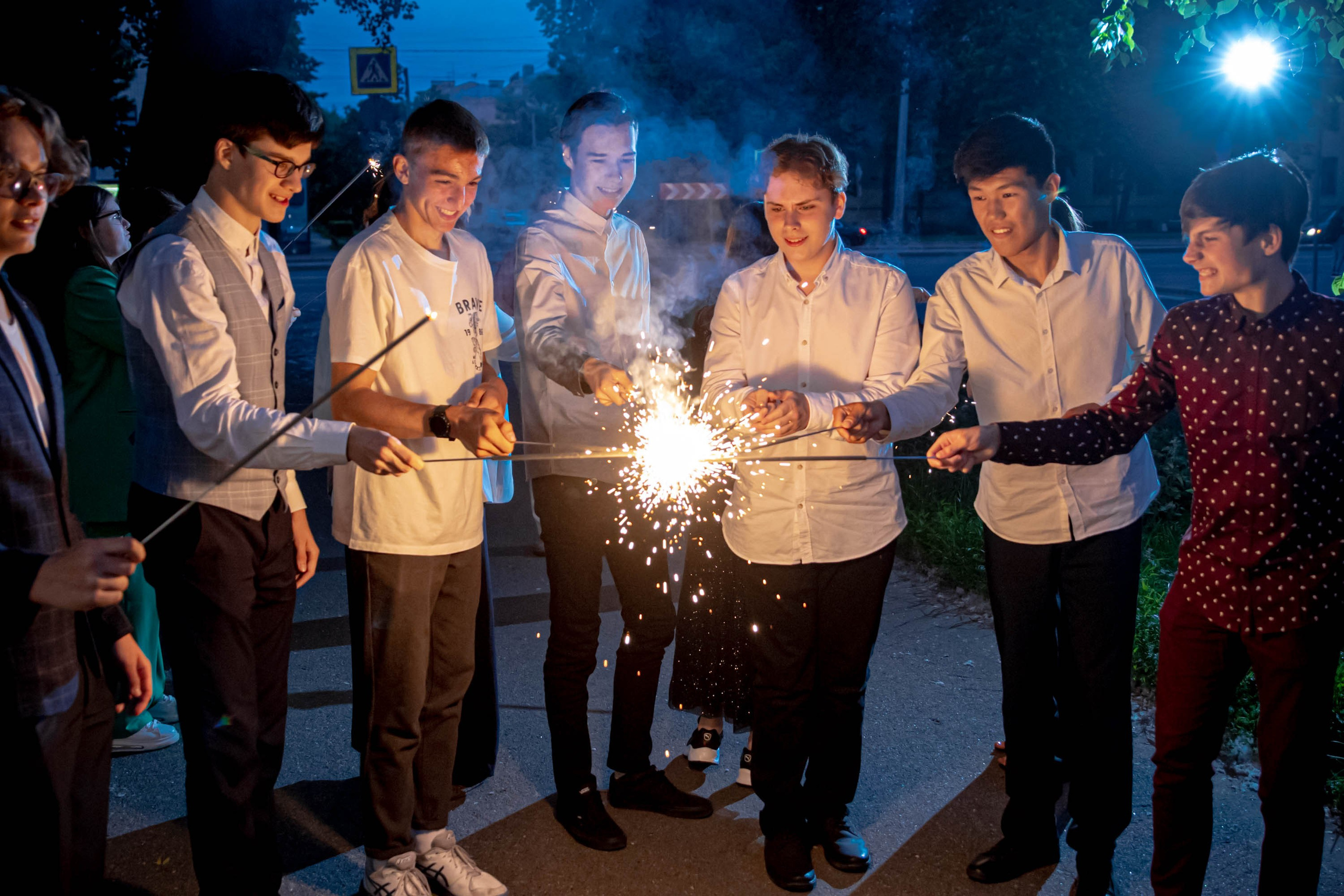 Фотосъёмка школьного выпускного. Фотограф на праздник, корпоратив, День Рождения и Юбилей в г. Санкт-Петербурге Алексей Анкушев