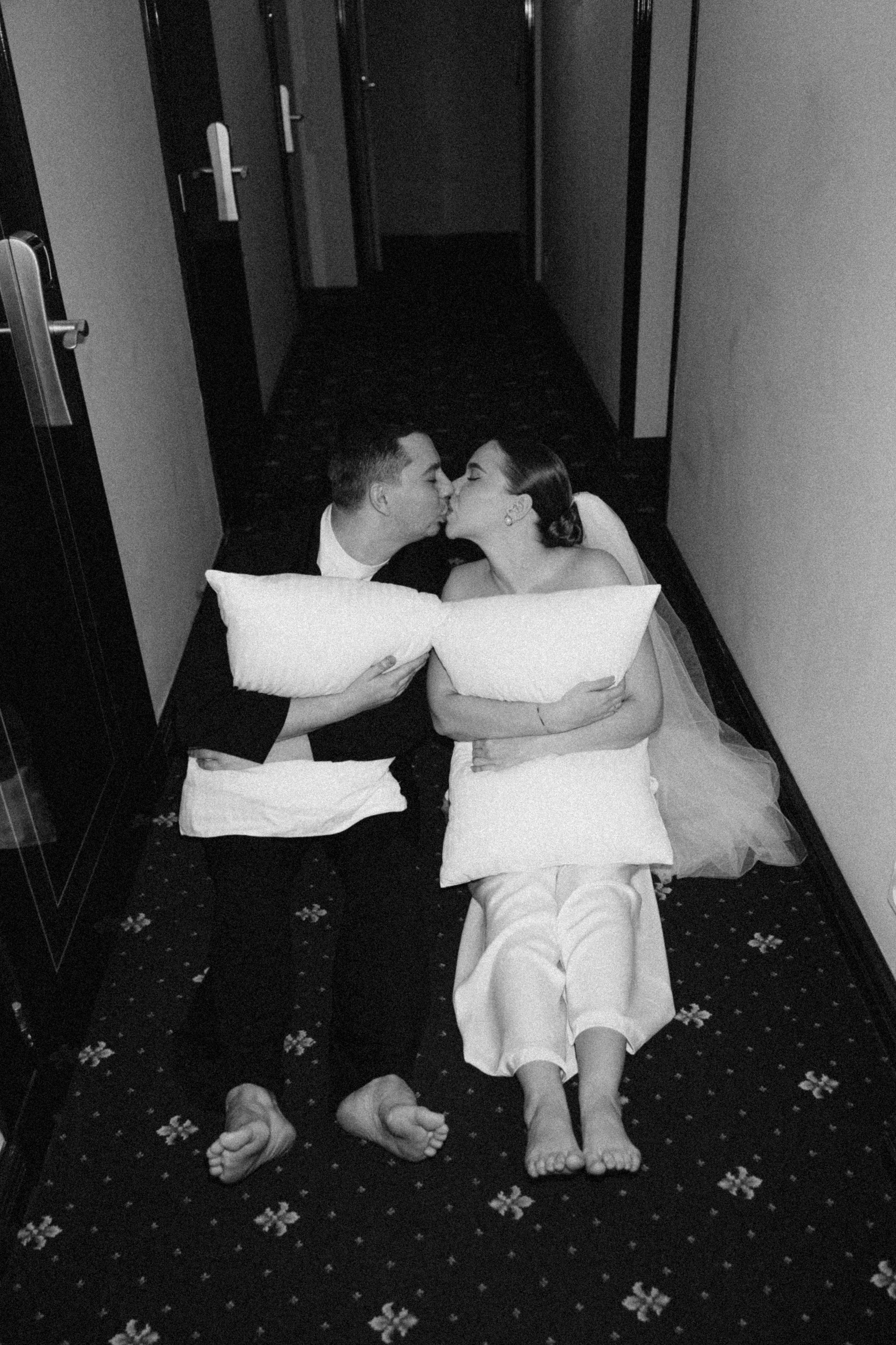 Свадебная серия «Код доступа — любовь» | Свадебный фотограф Сергей Слесарчук. Свадебный фотограф СПБ