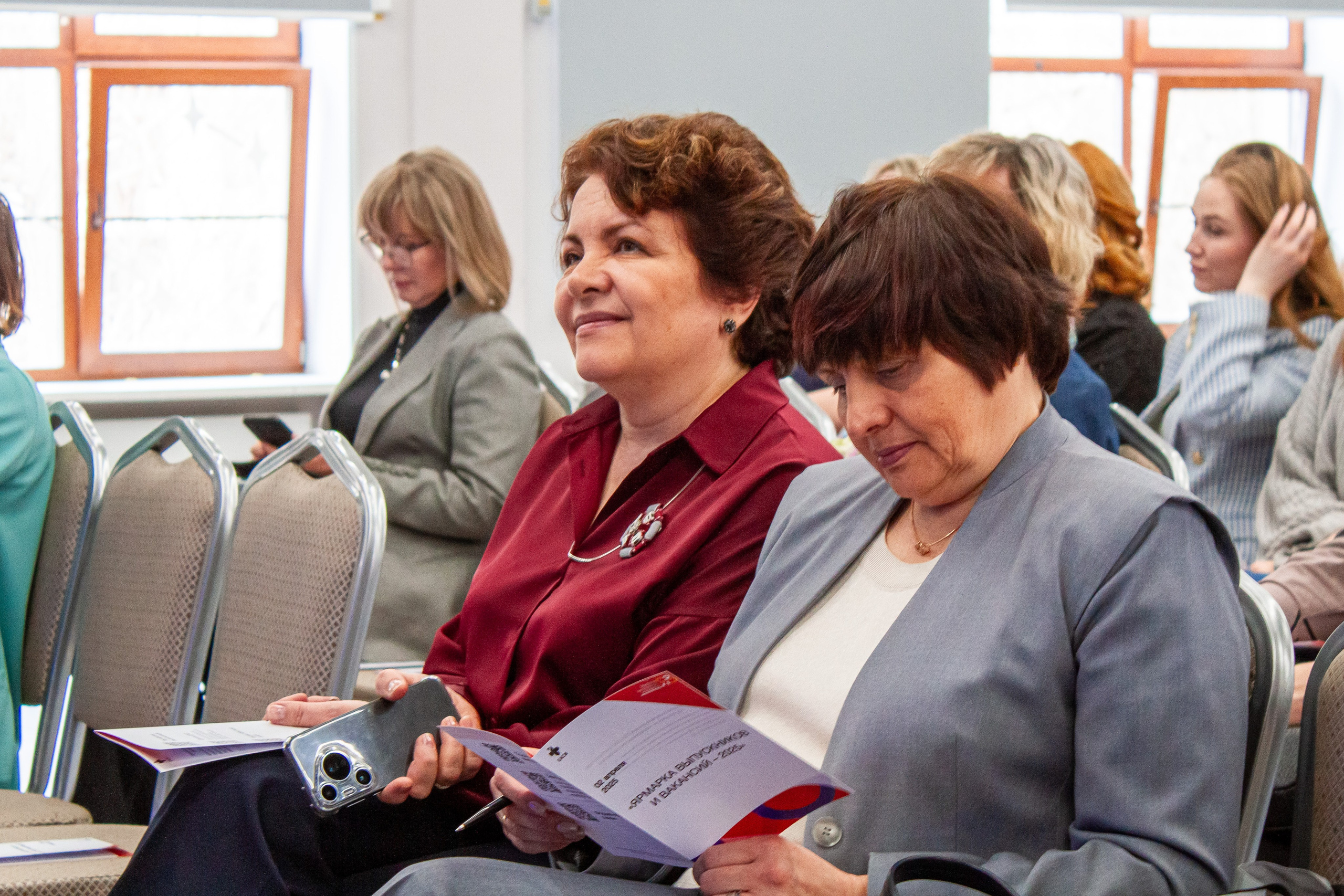 Ярмарка вакансий в Екатеринбургской академии современного искусства 2025