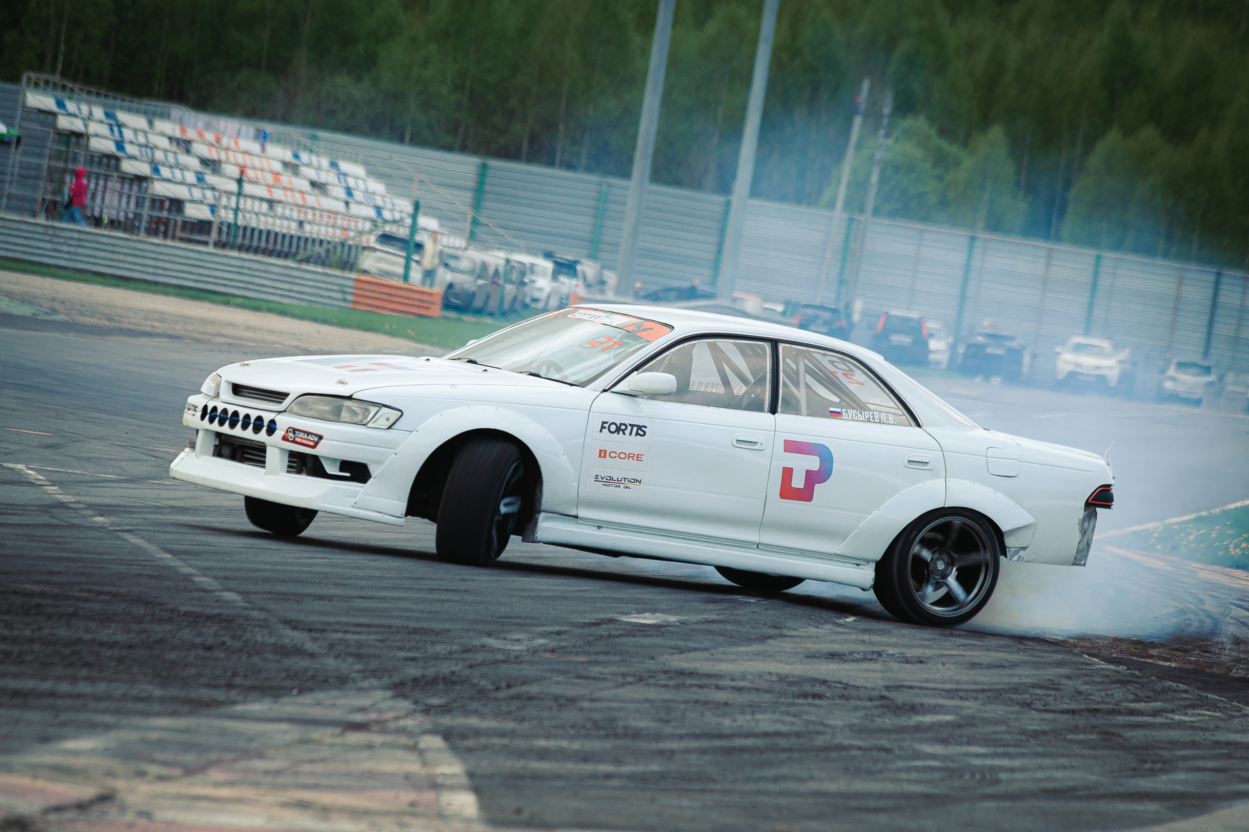 Открытие сезона NotDaily 2024. Леонид Рябов — фотограф в Нижнем Новгороде