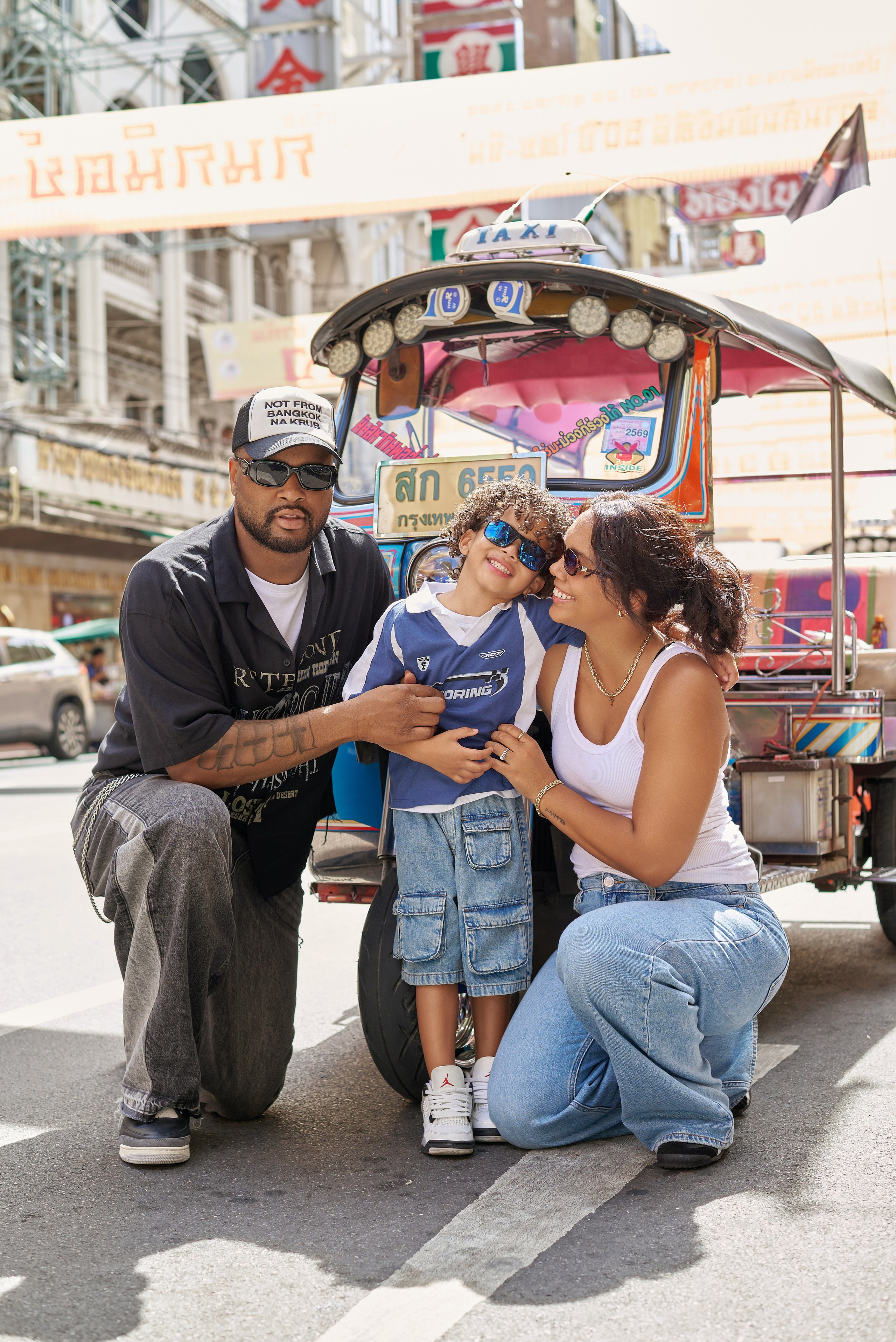 Morning in Chinatown. Photographer Bangkok — Pattaya | фотограф Бангкок — Паттайа