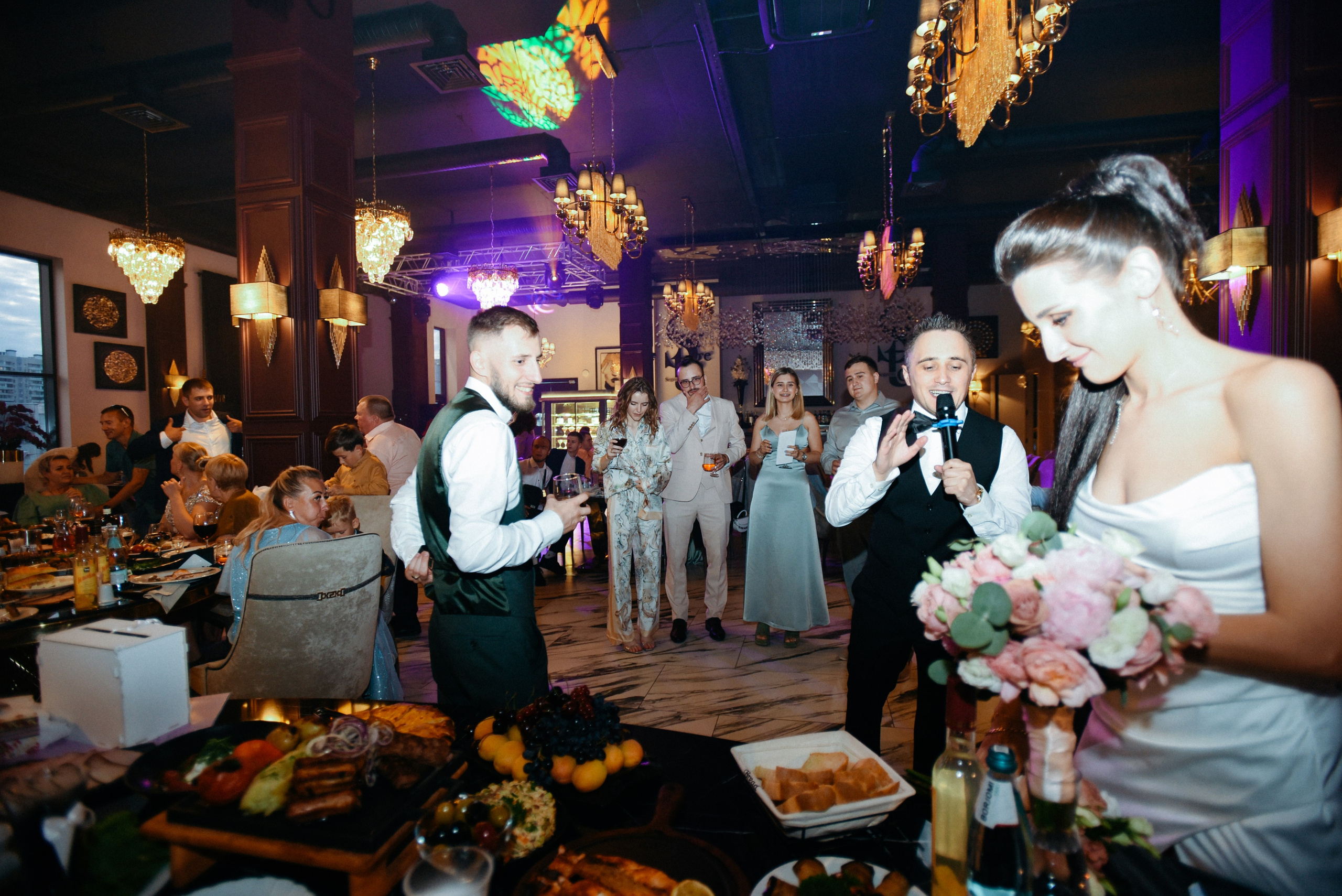 Виктор и Ангелина Банкет на 100 гостей Ресторан Segreto. Фотограф Лола Волна, город Москва