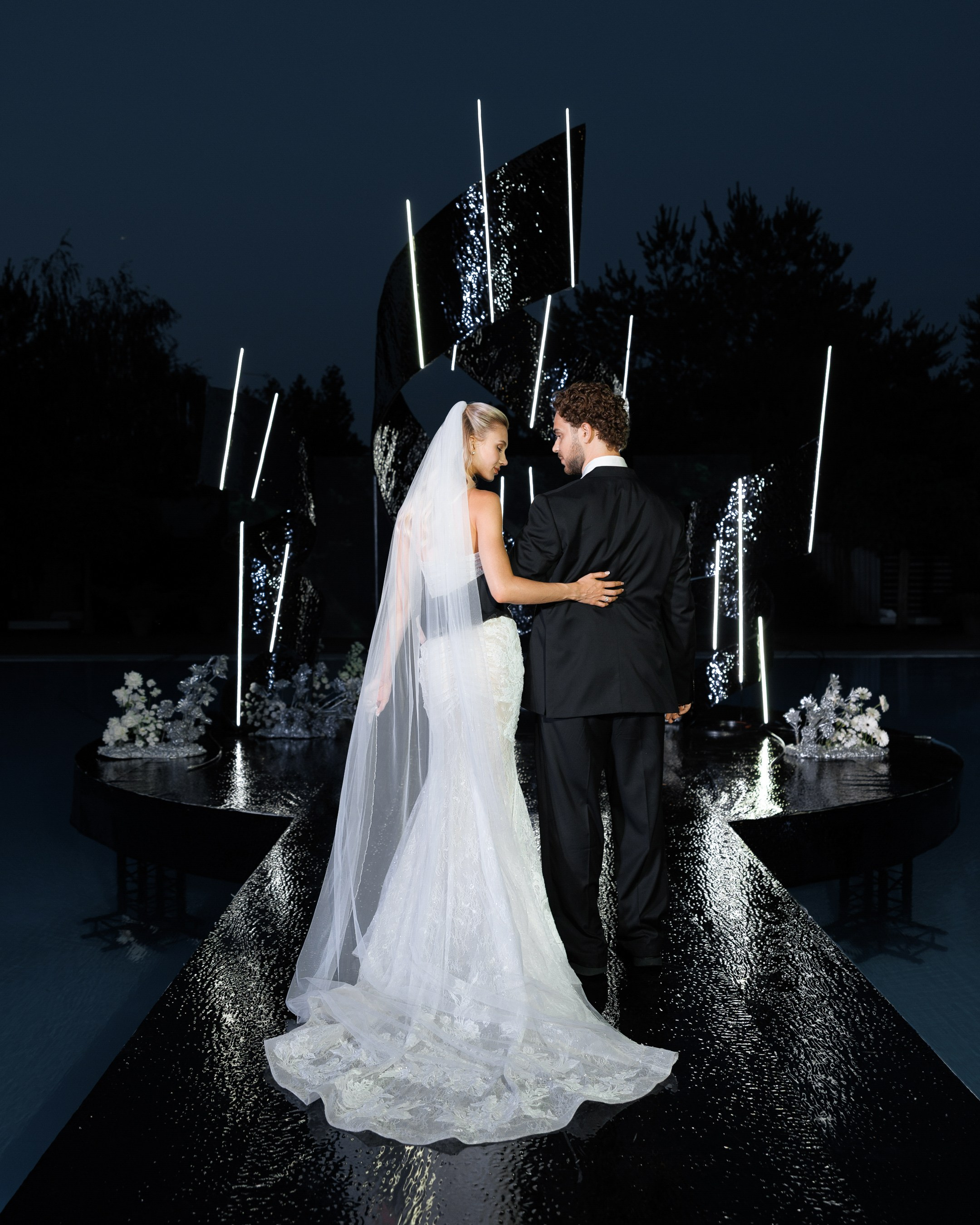 Ярче люби, ярче сияй. Дмитрий Малявка | Профессиональный свадебный фотограф в Ростове, Москве и любой точке мира