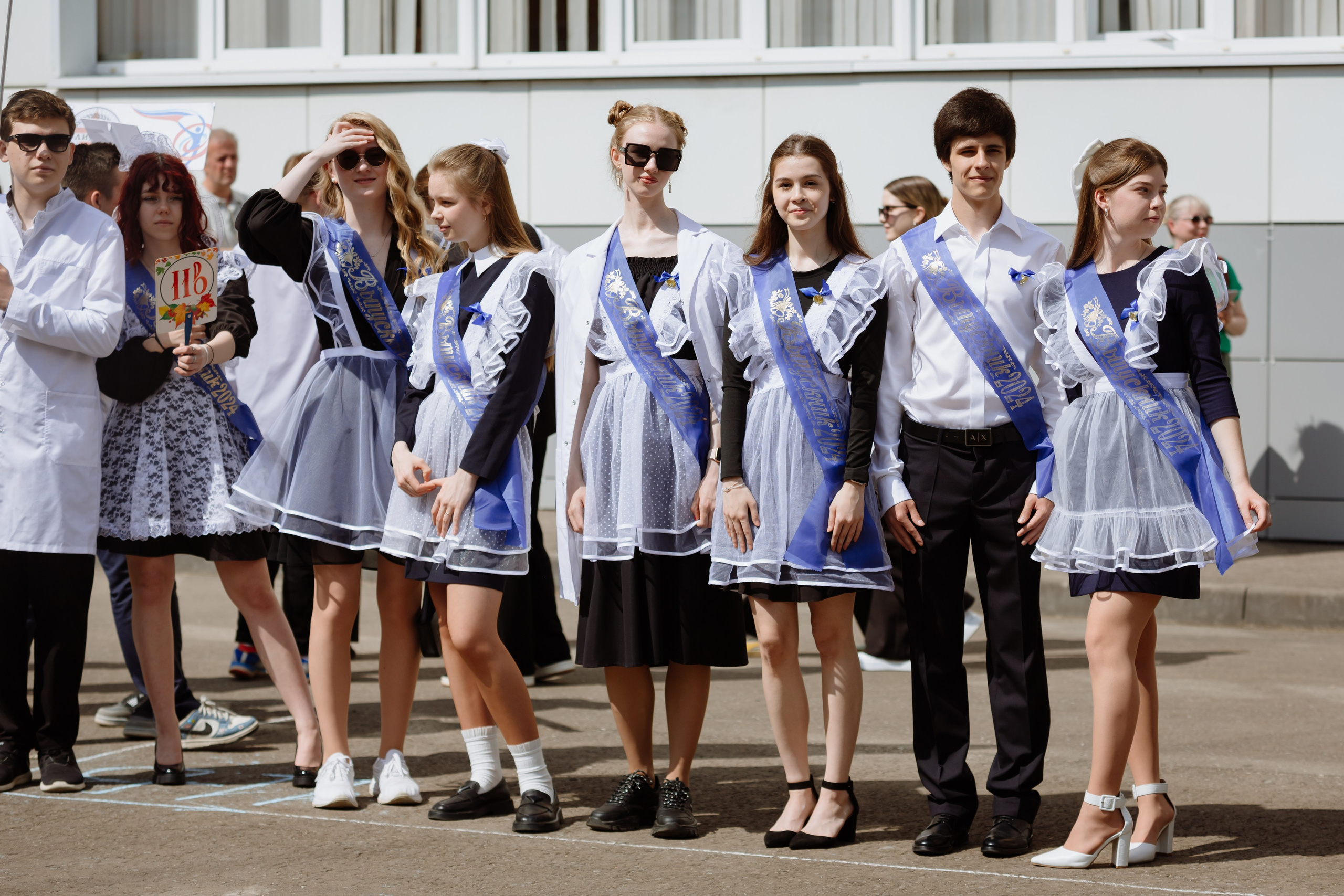 Последний звонок 2024 (3 часа фотосъемки). Профессиональный фотограф Надежда Антонова