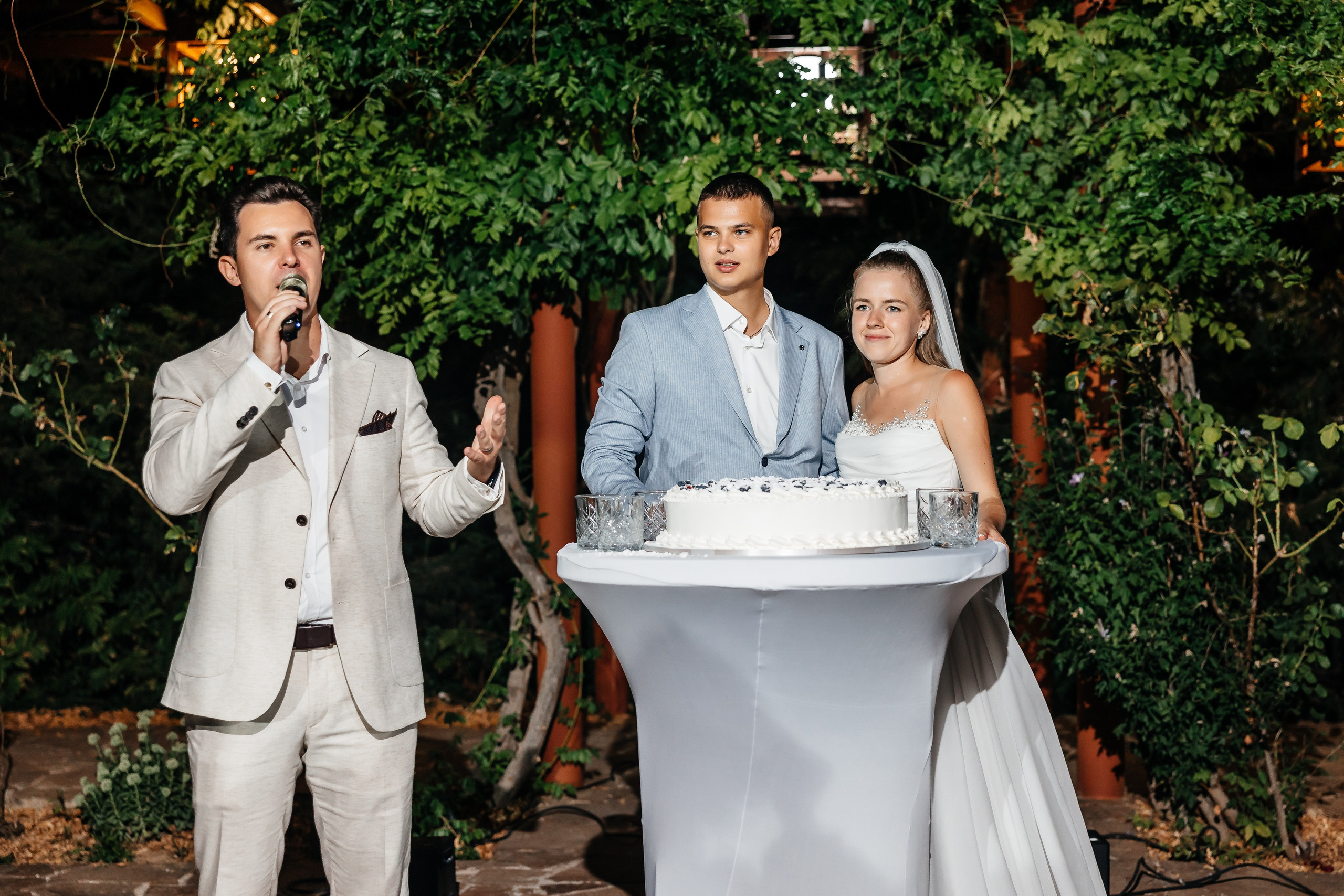 Анонс свадьбы Юлии и Александра. Свадебный фотограф в Крыму и Севастополе Ольга Баскакова