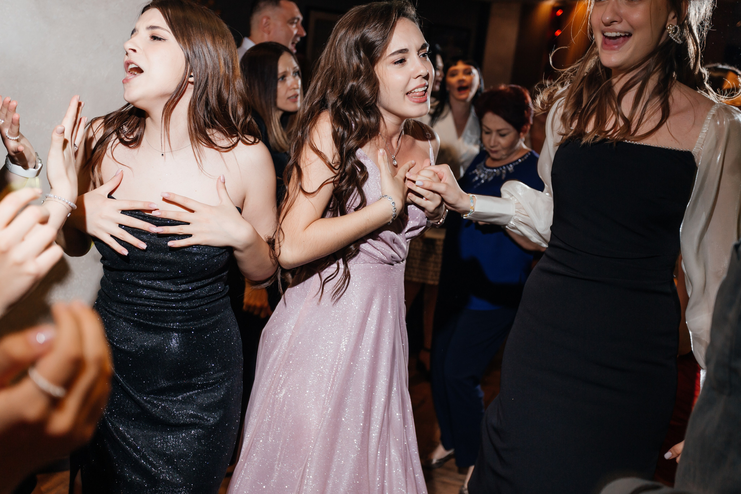 Выпускной 11 «А». Школа № 42. Свадебный фотограф в Краснодаре Николай Крауз