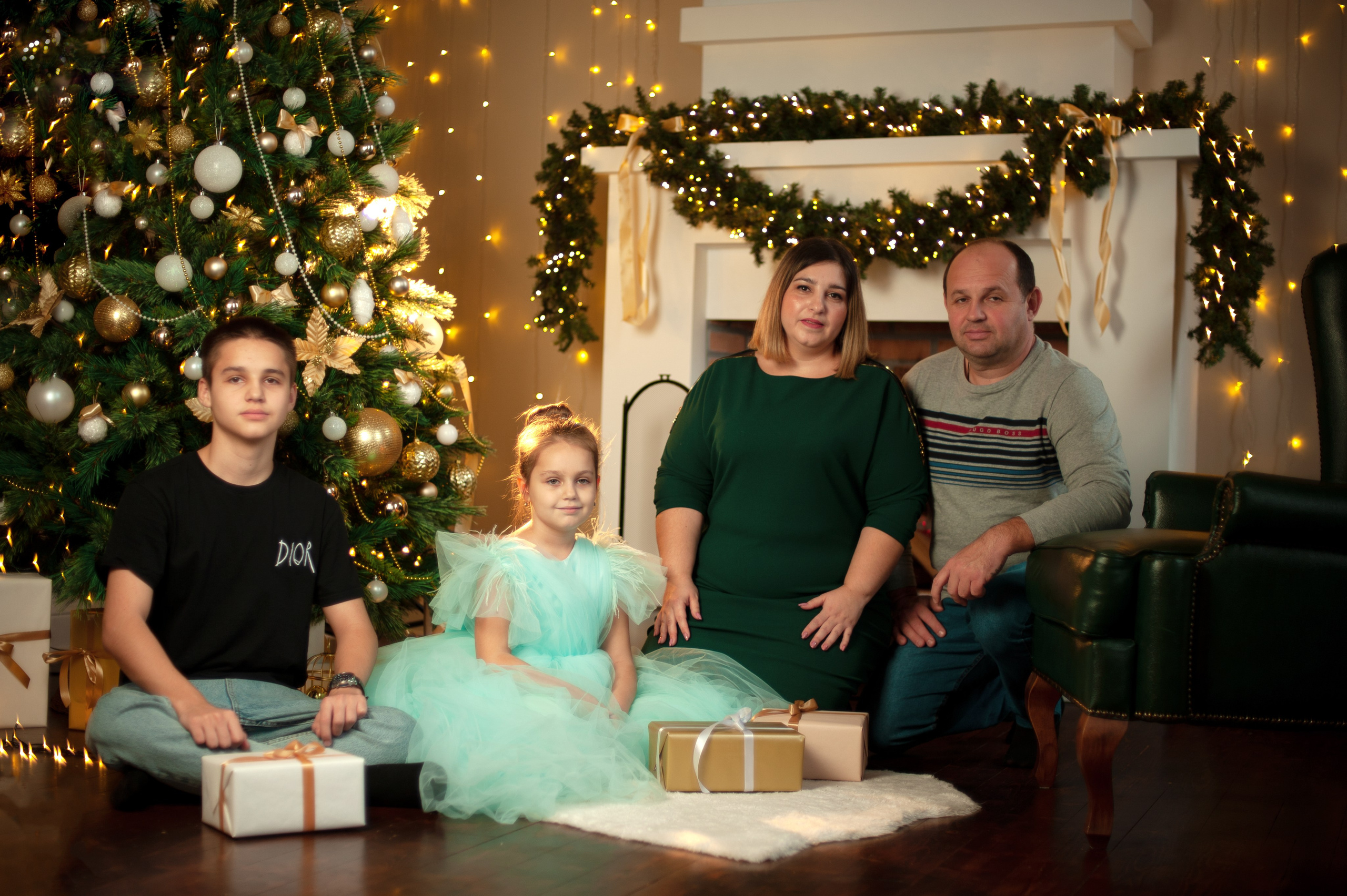 Семейная новогодняя Фотосессия. Семейный Свадебный Фотограф в Ростове-на-Дону Батайске Дмитрий Александрович